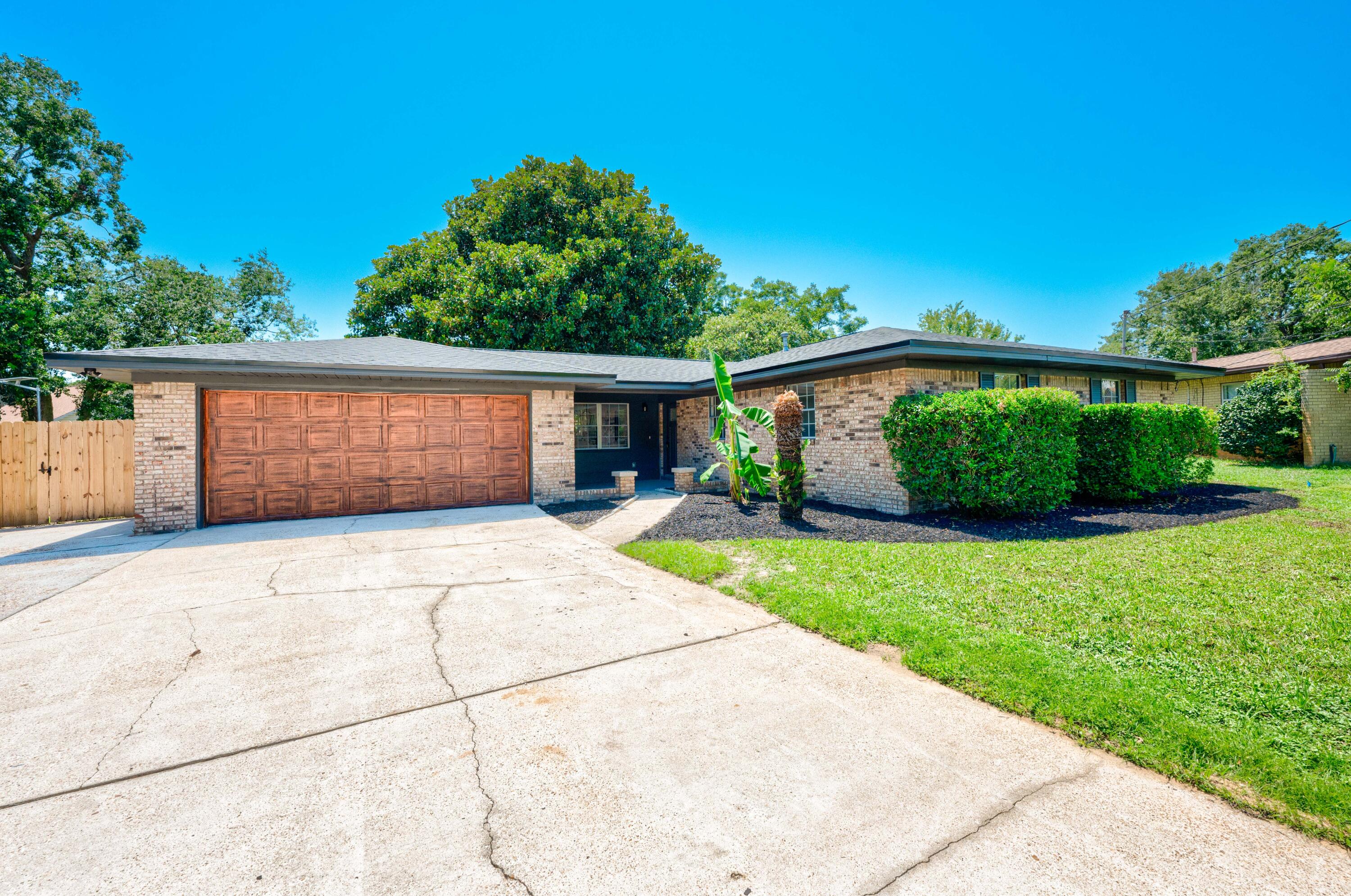 MIRAMAR ESTATES 4TH ADDN - Residential