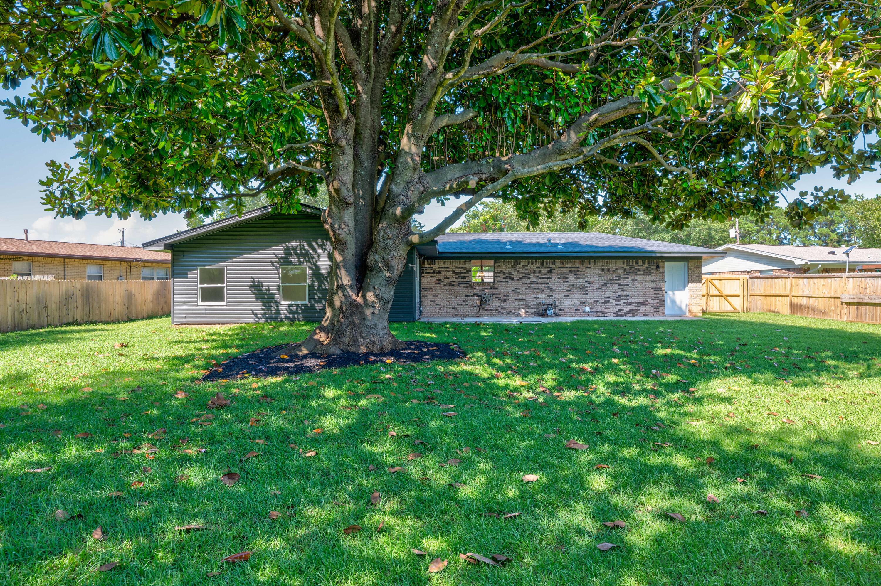 MIRAMAR ESTATES 4TH ADDN - Residential