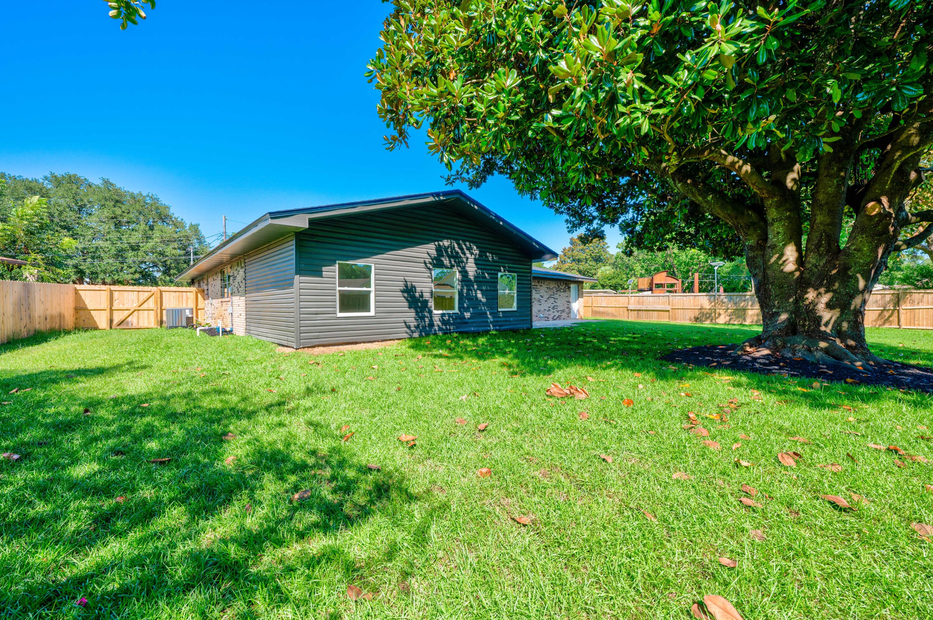 MIRAMAR ESTATES 4TH ADDN - Residential