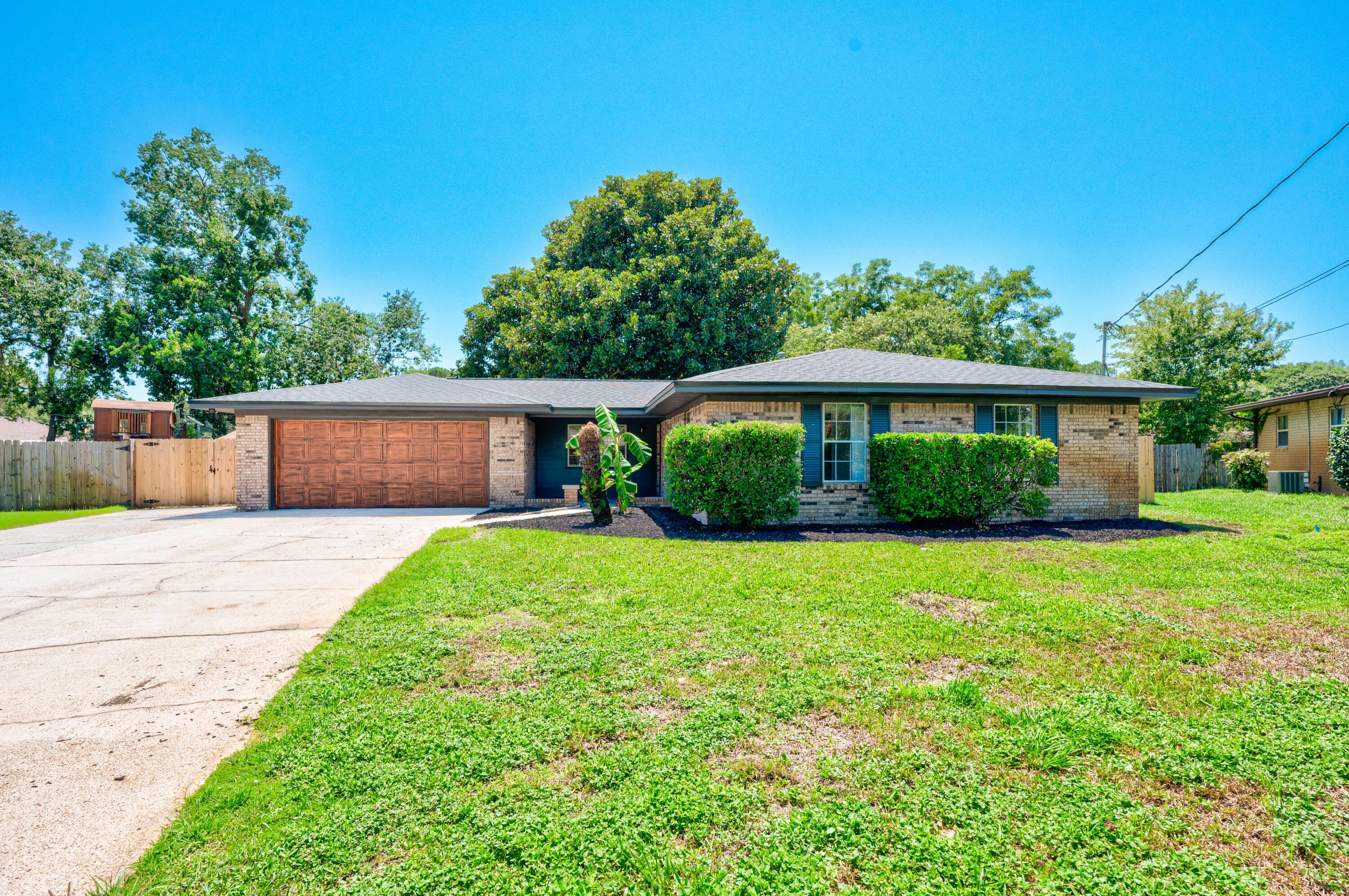 MIRAMAR ESTATES 4TH ADDN - Residential