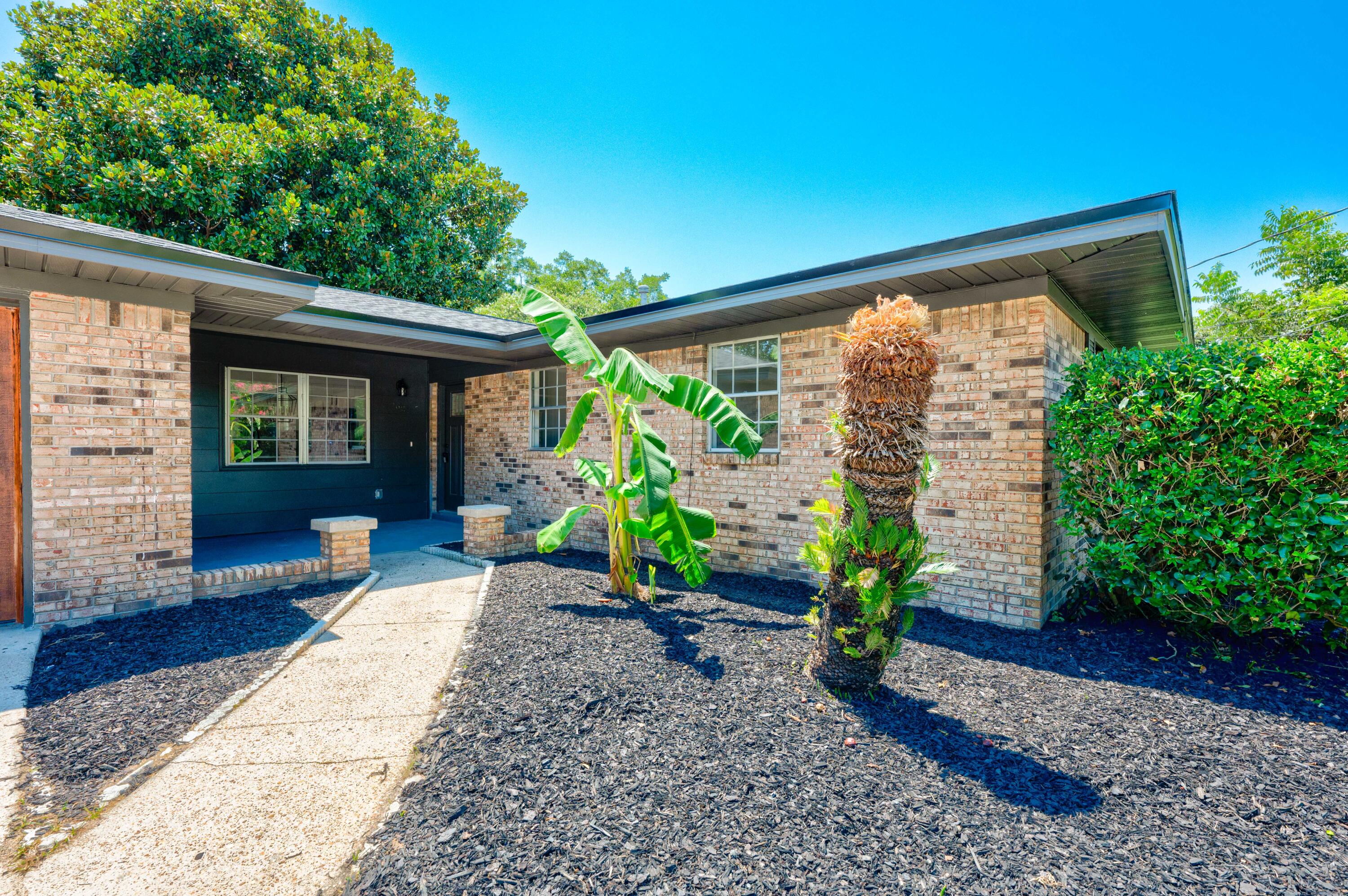 MIRAMAR ESTATES 4TH ADDN - Residential