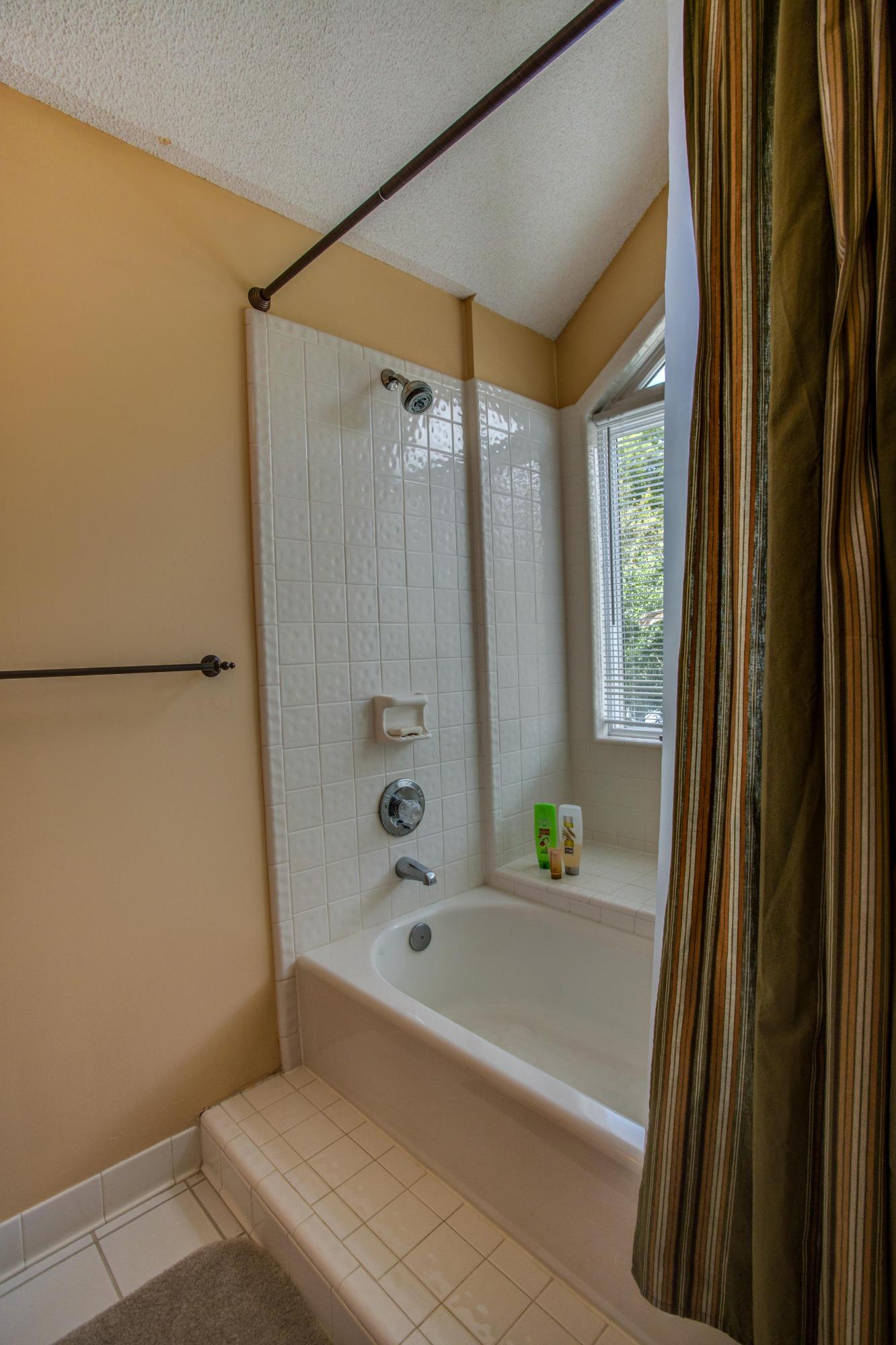 SHALIMAR PLANTATION - Residential