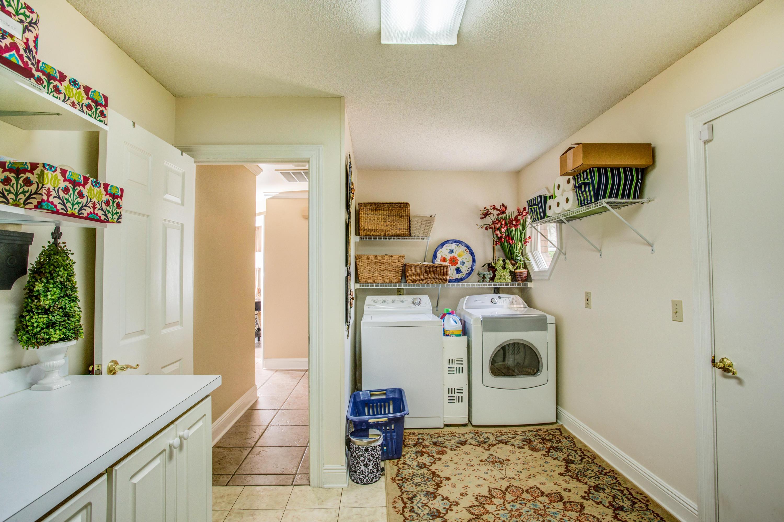 SHALIMAR PLANTATION - Residential