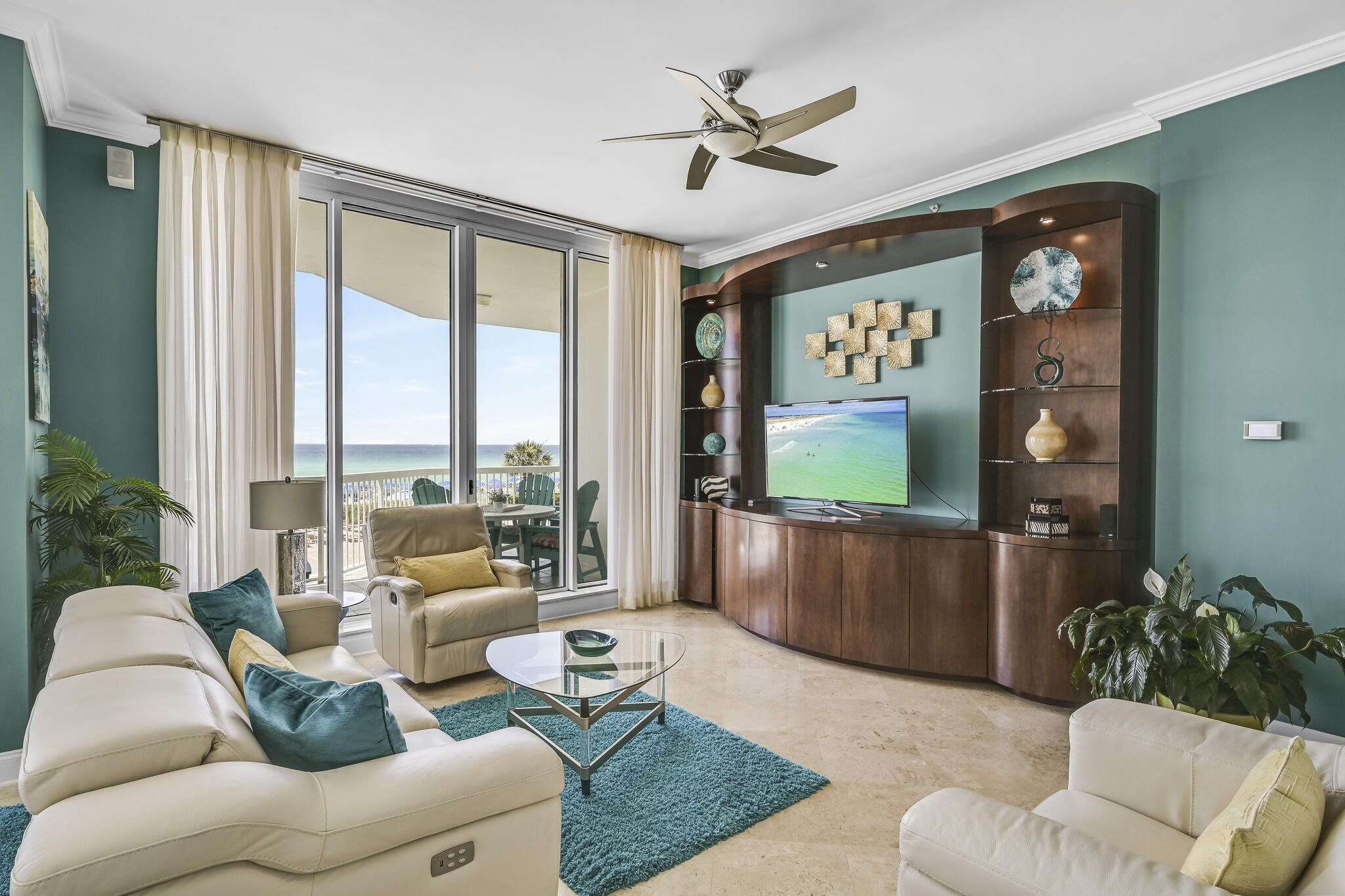 SILVER BEACH TOWERS - Residential