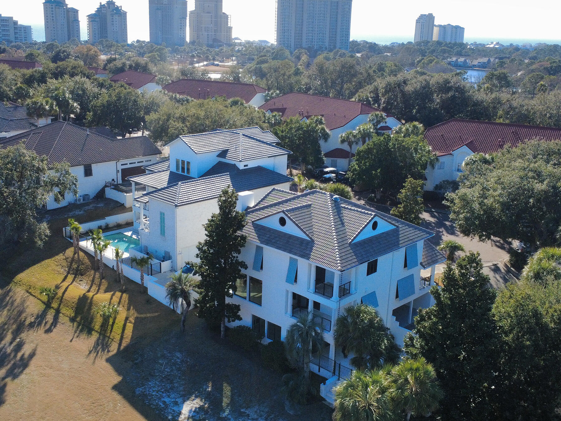 TIVOLI RIDGE - Residential
