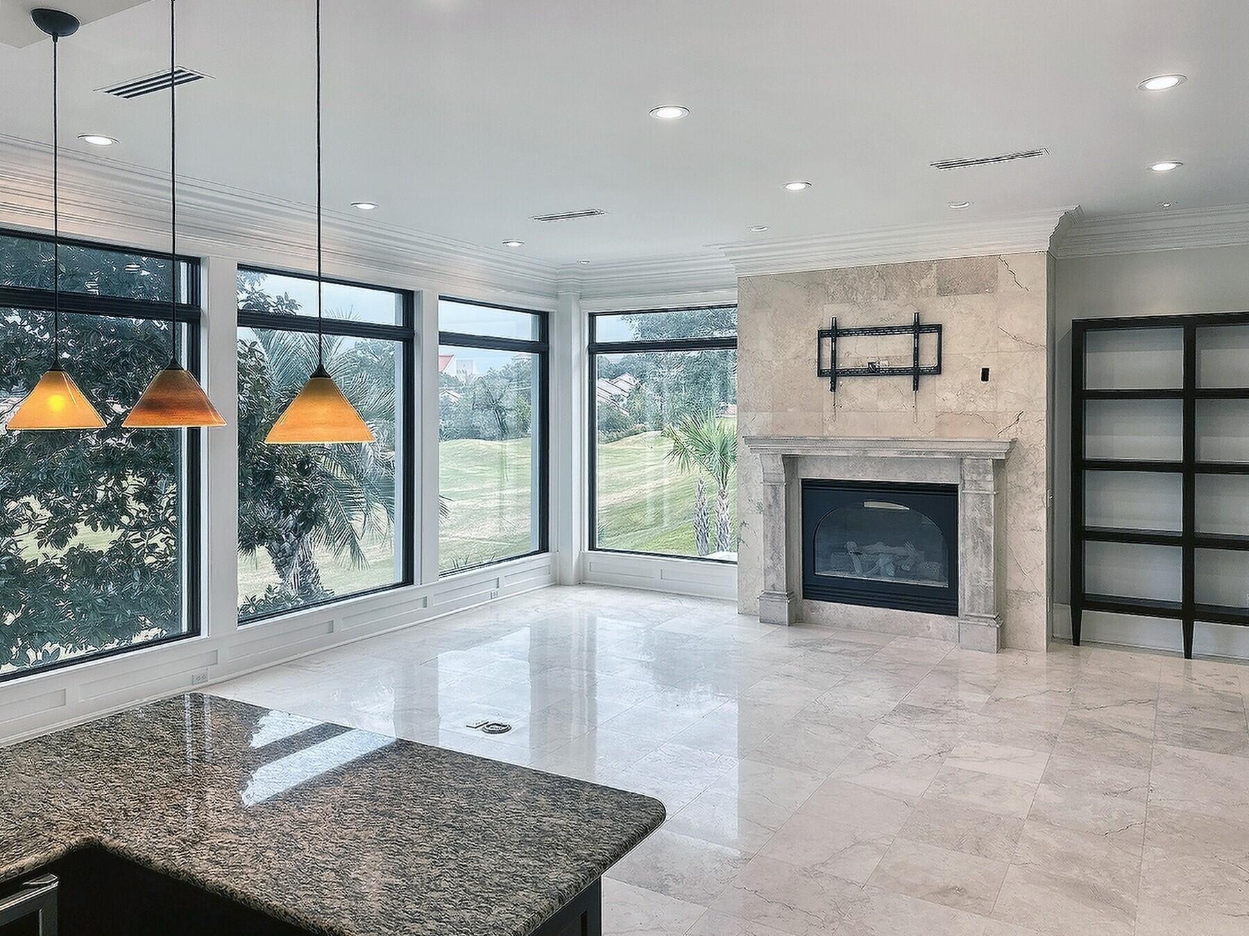 TIVOLI RIDGE - Residential
