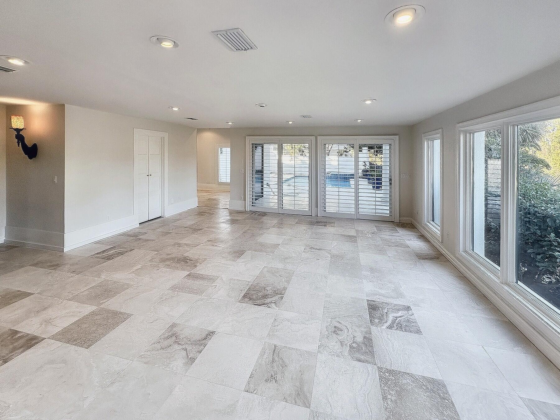 TIVOLI RIDGE - Residential