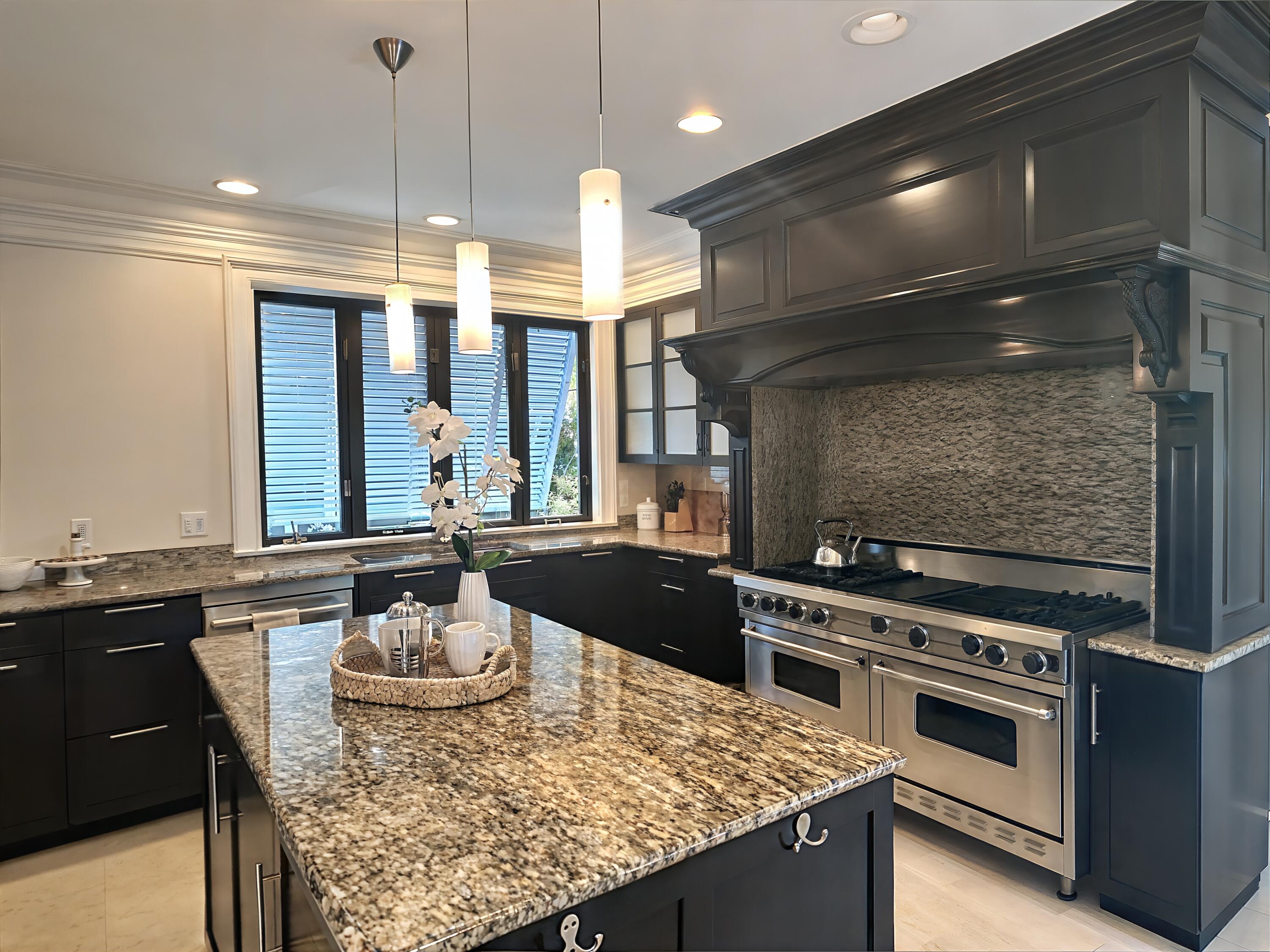 TIVOLI RIDGE - Residential