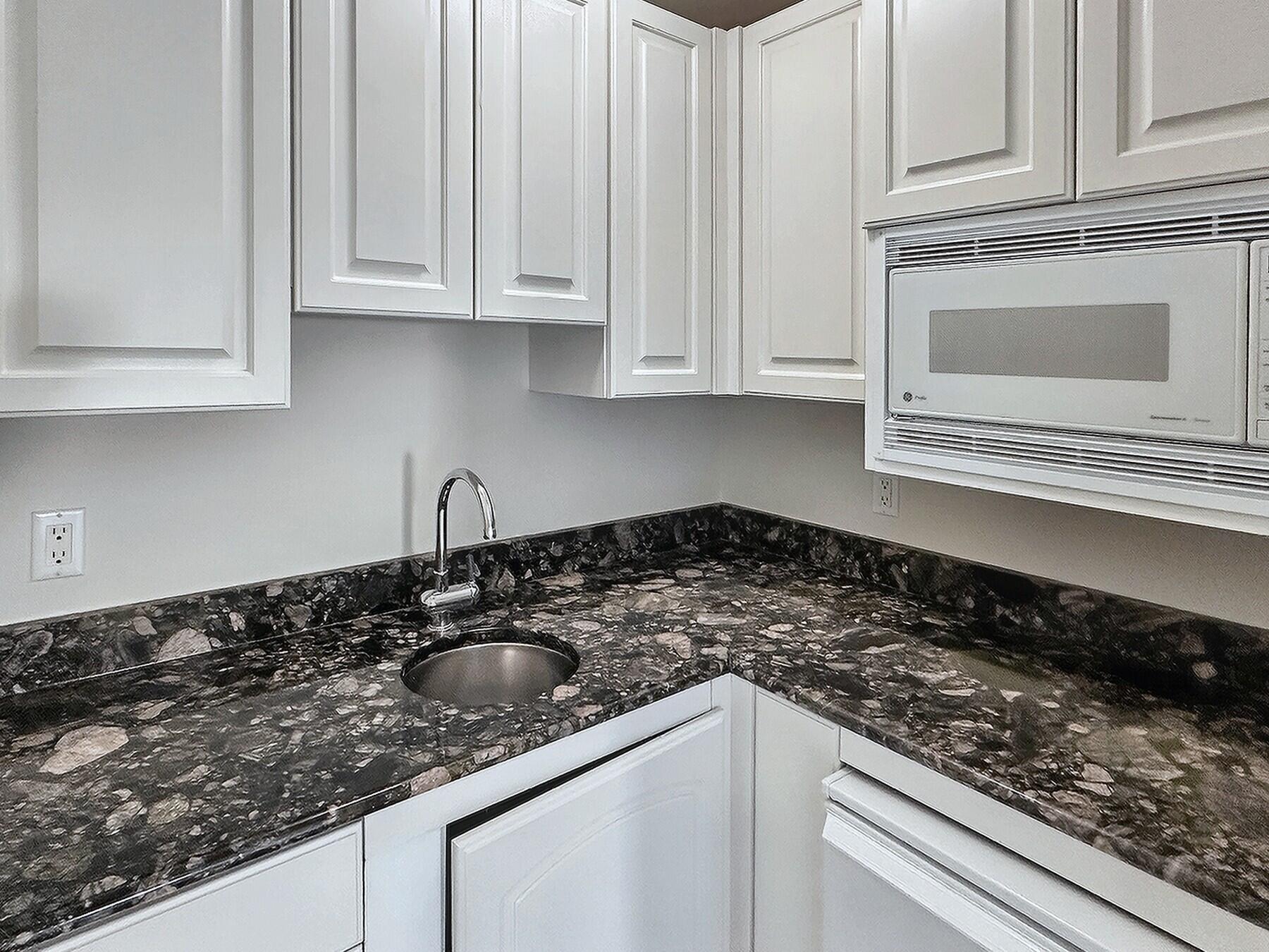 TIVOLI RIDGE - Residential