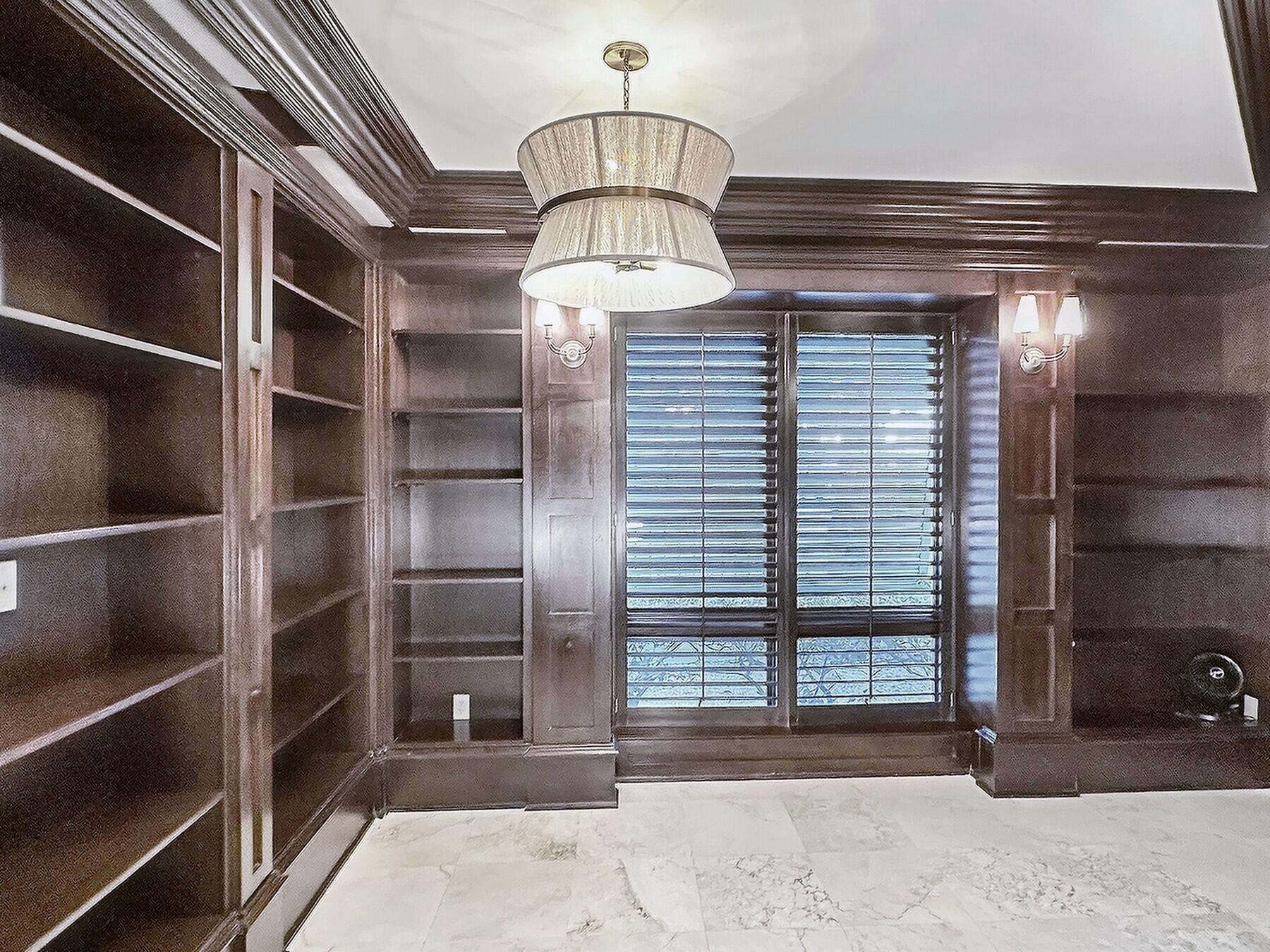 TIVOLI RIDGE - Residential