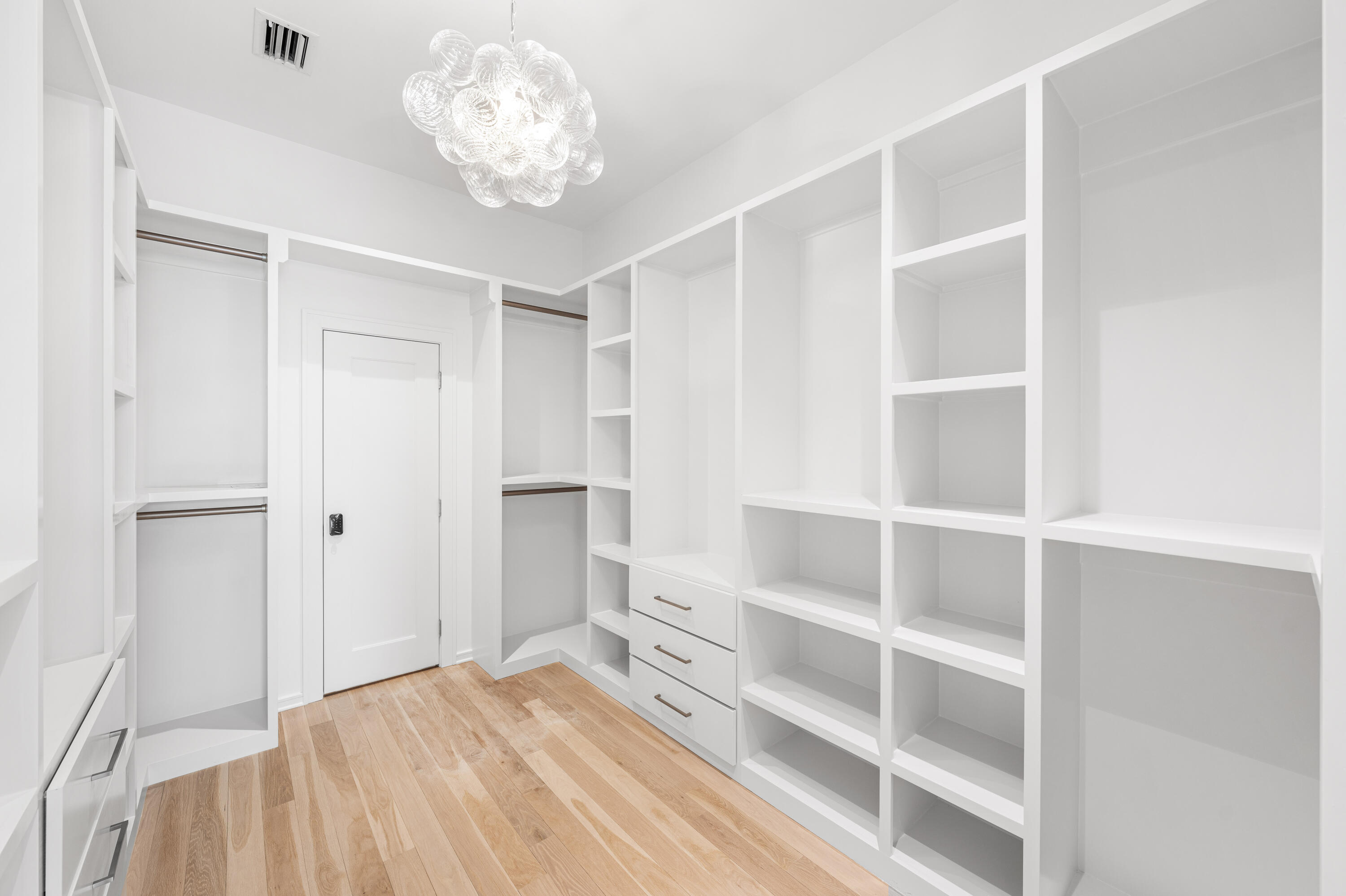 SEAGROVE 3RD ADDN - Residential