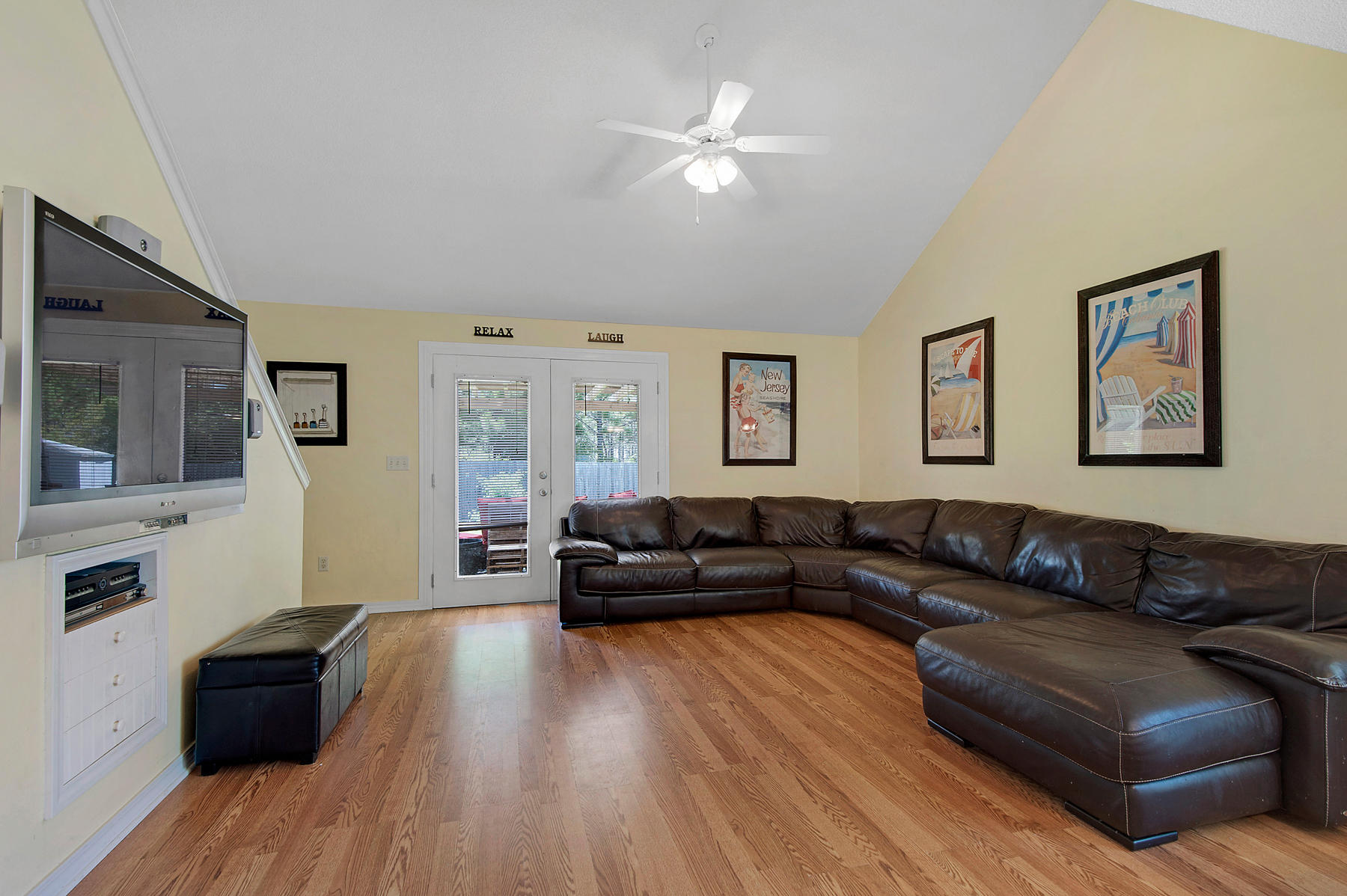 FLAMINGO VILLAGE Now know as Emerald Walk - Residential