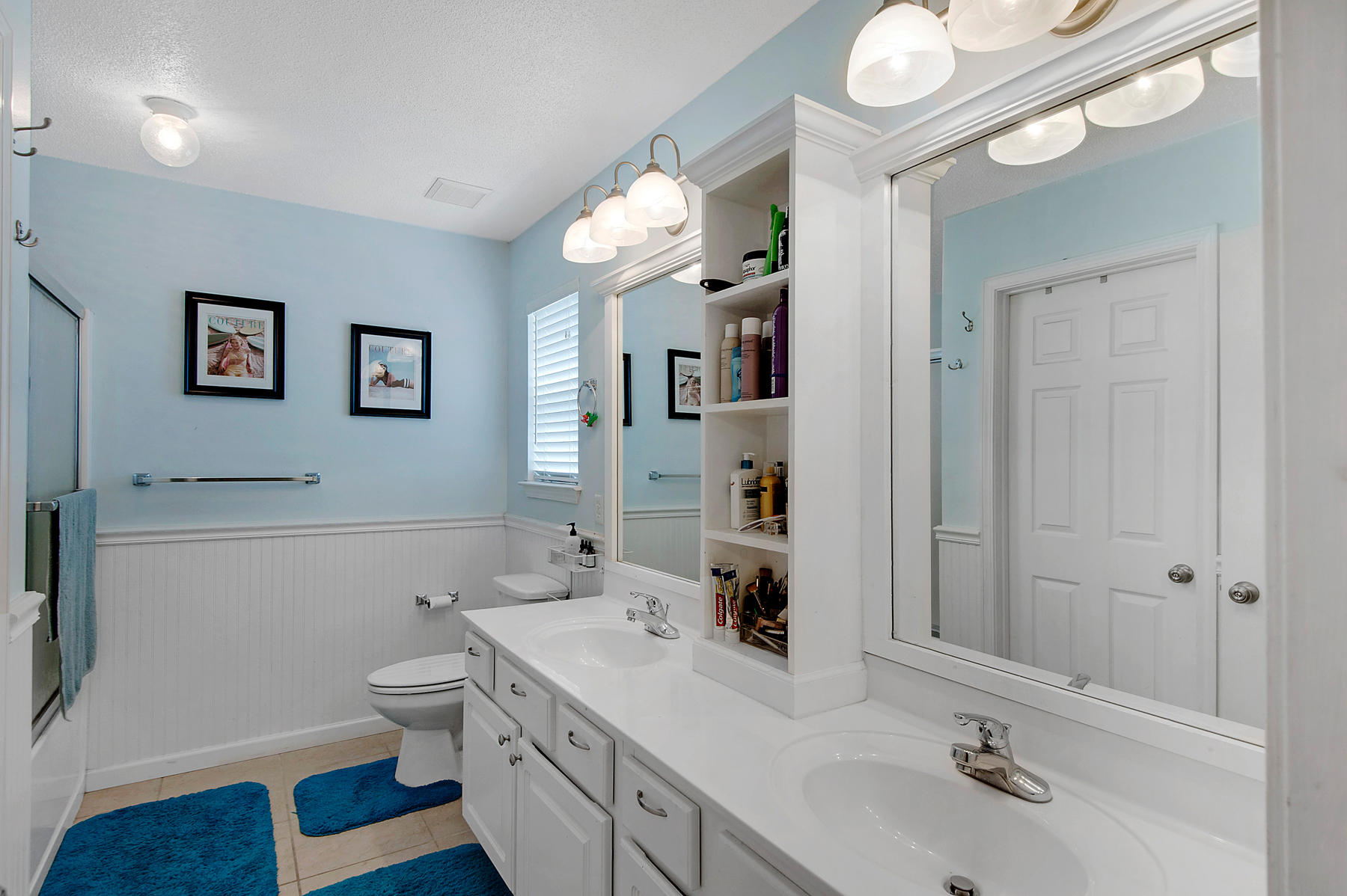 FLAMINGO VILLAGE Now know as Emerald Walk - Residential