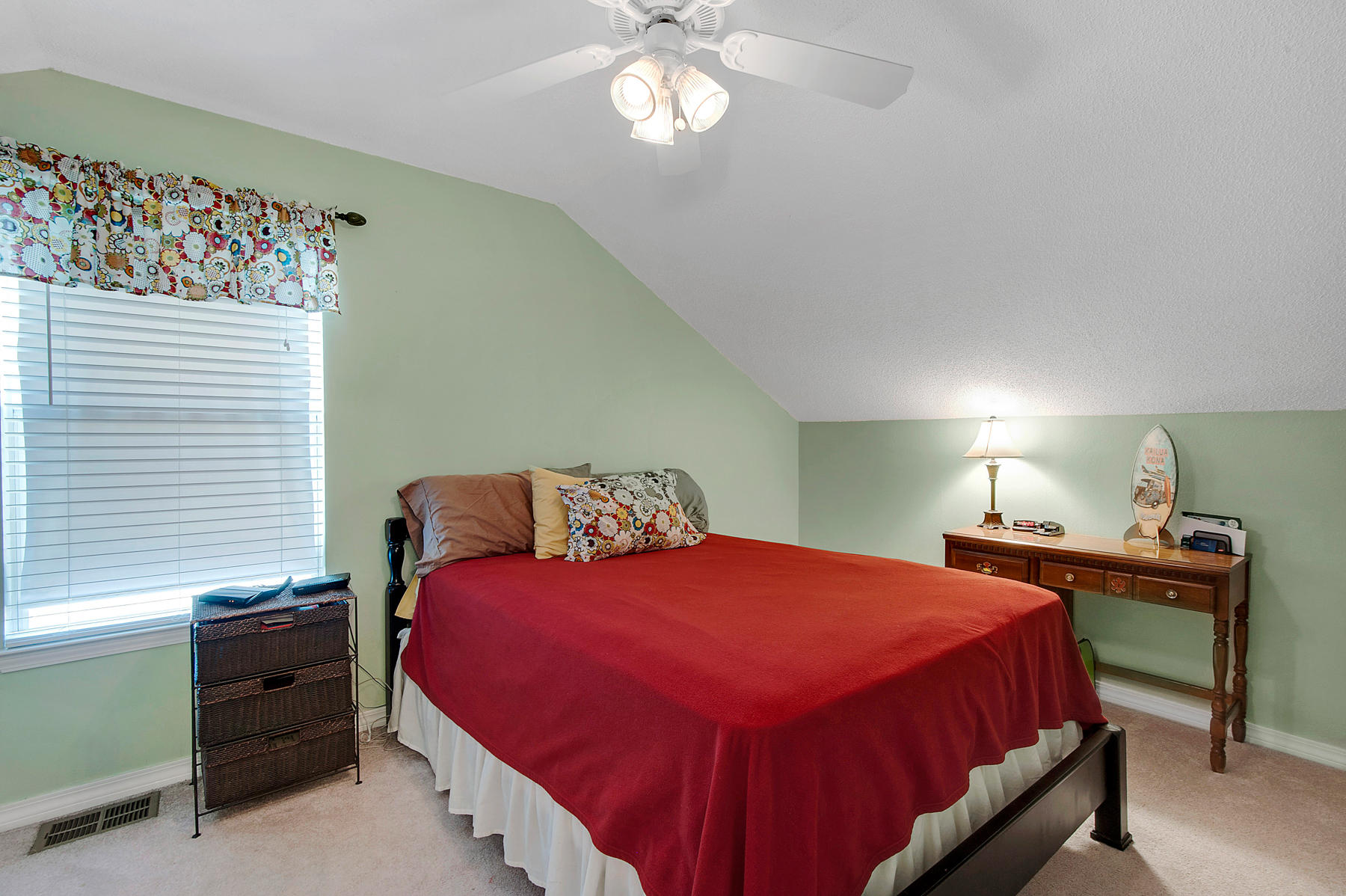 FLAMINGO VILLAGE Now know as Emerald Walk - Residential