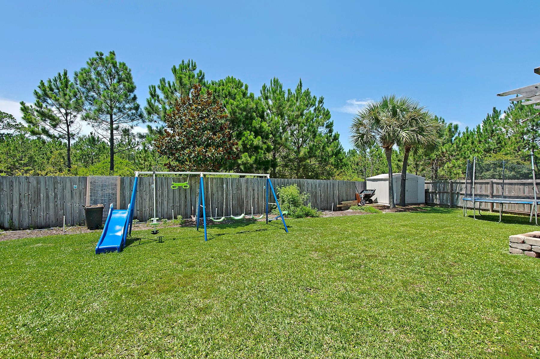 FLAMINGO VILLAGE Now know as Emerald Walk - Residential