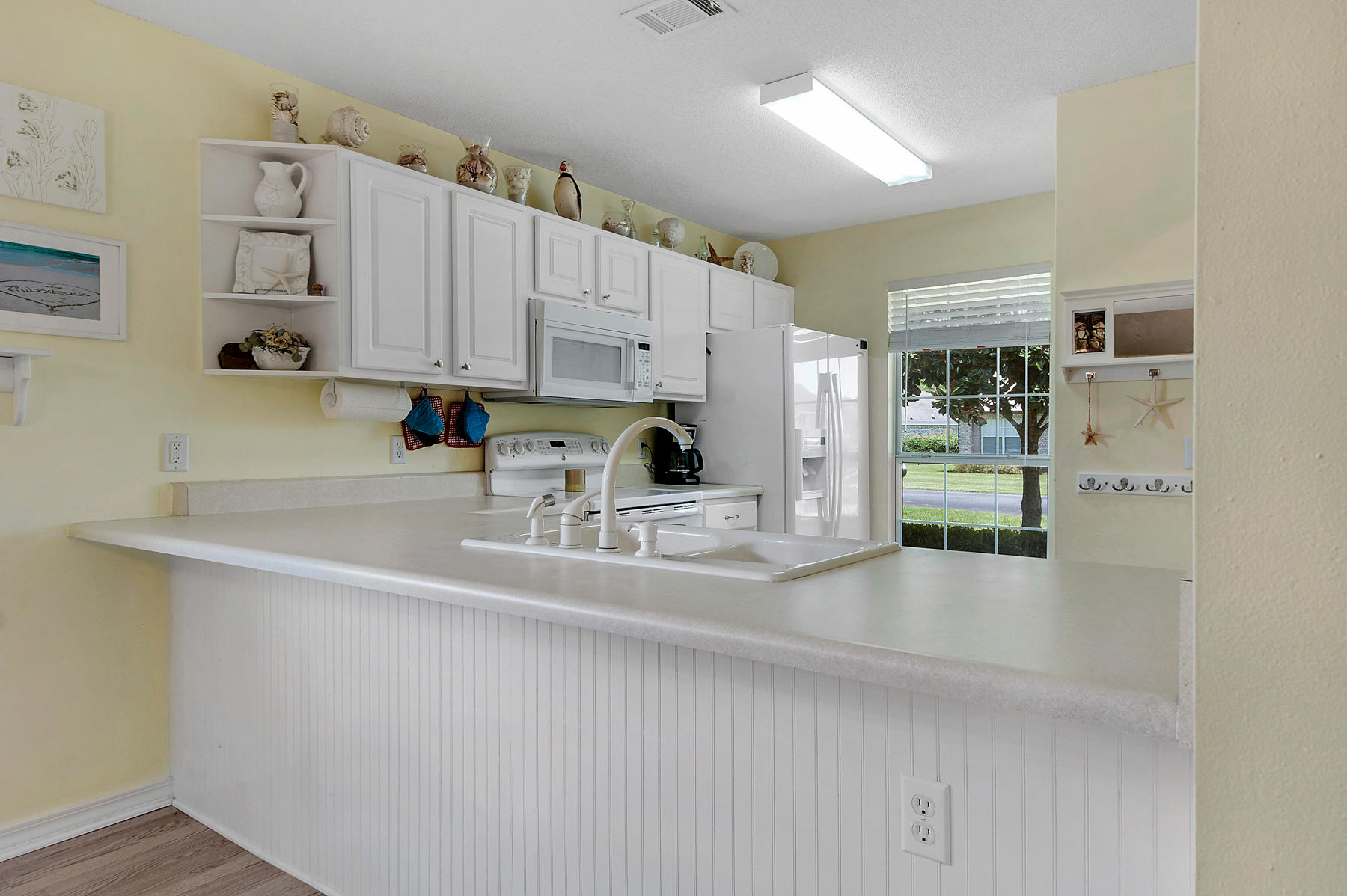 FLAMINGO VILLAGE Now know as Emerald Walk - Residential