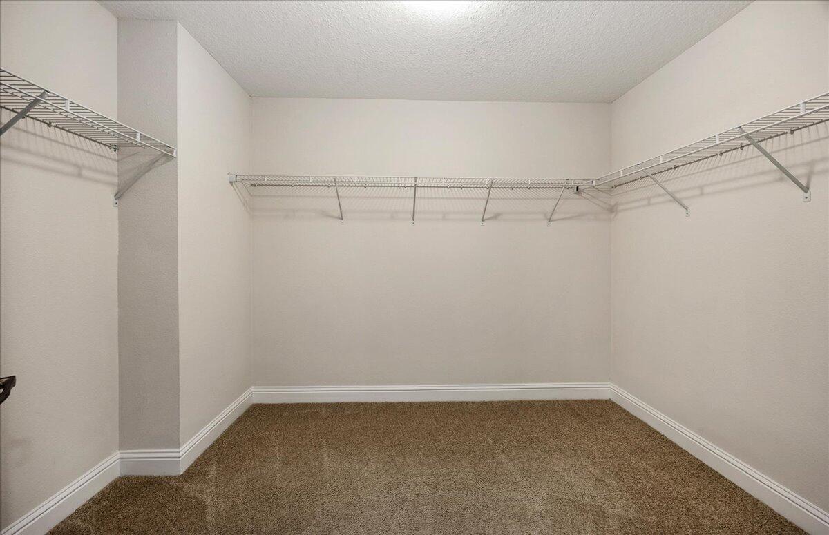 CREETS LANDING - Residential