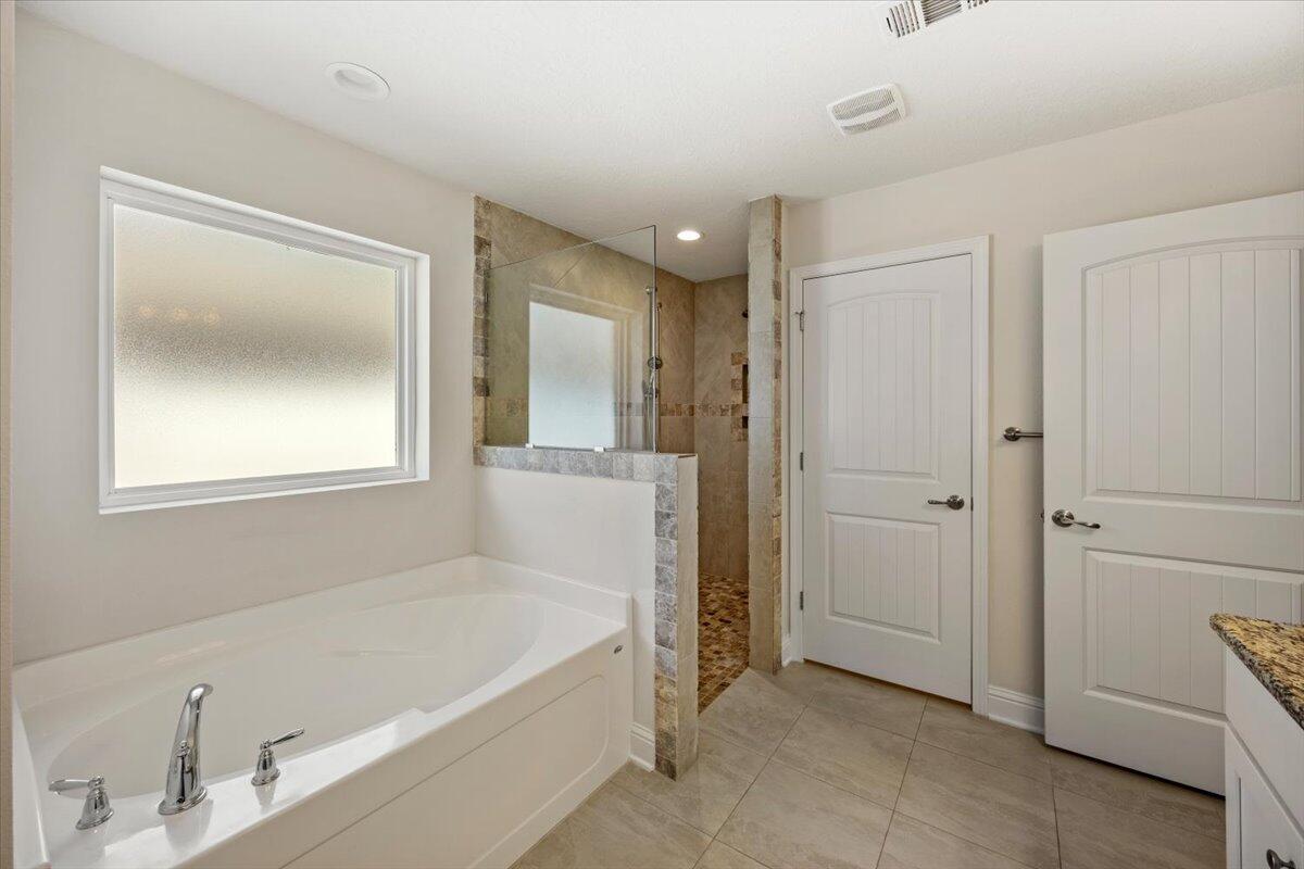 CREETS LANDING - Residential