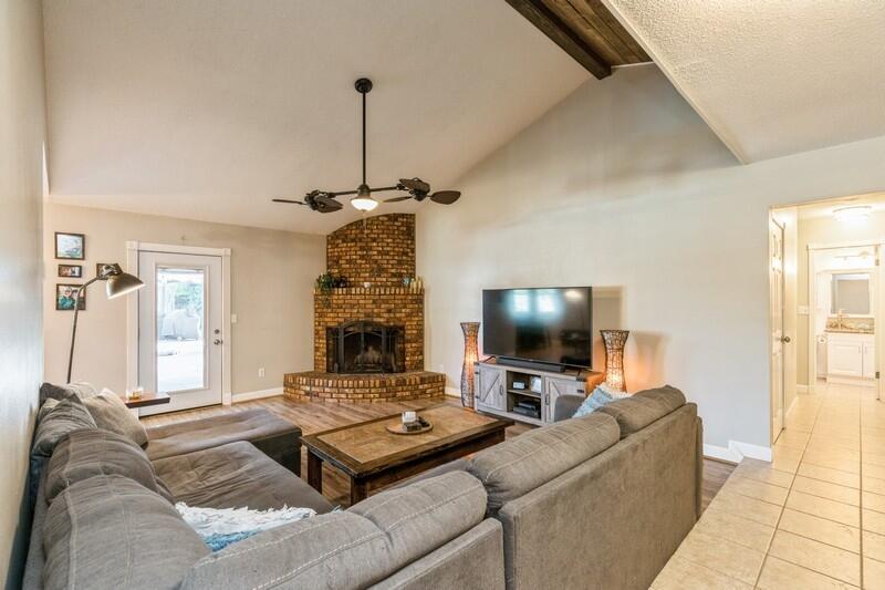 OAKRIDGE MANOR - Residential