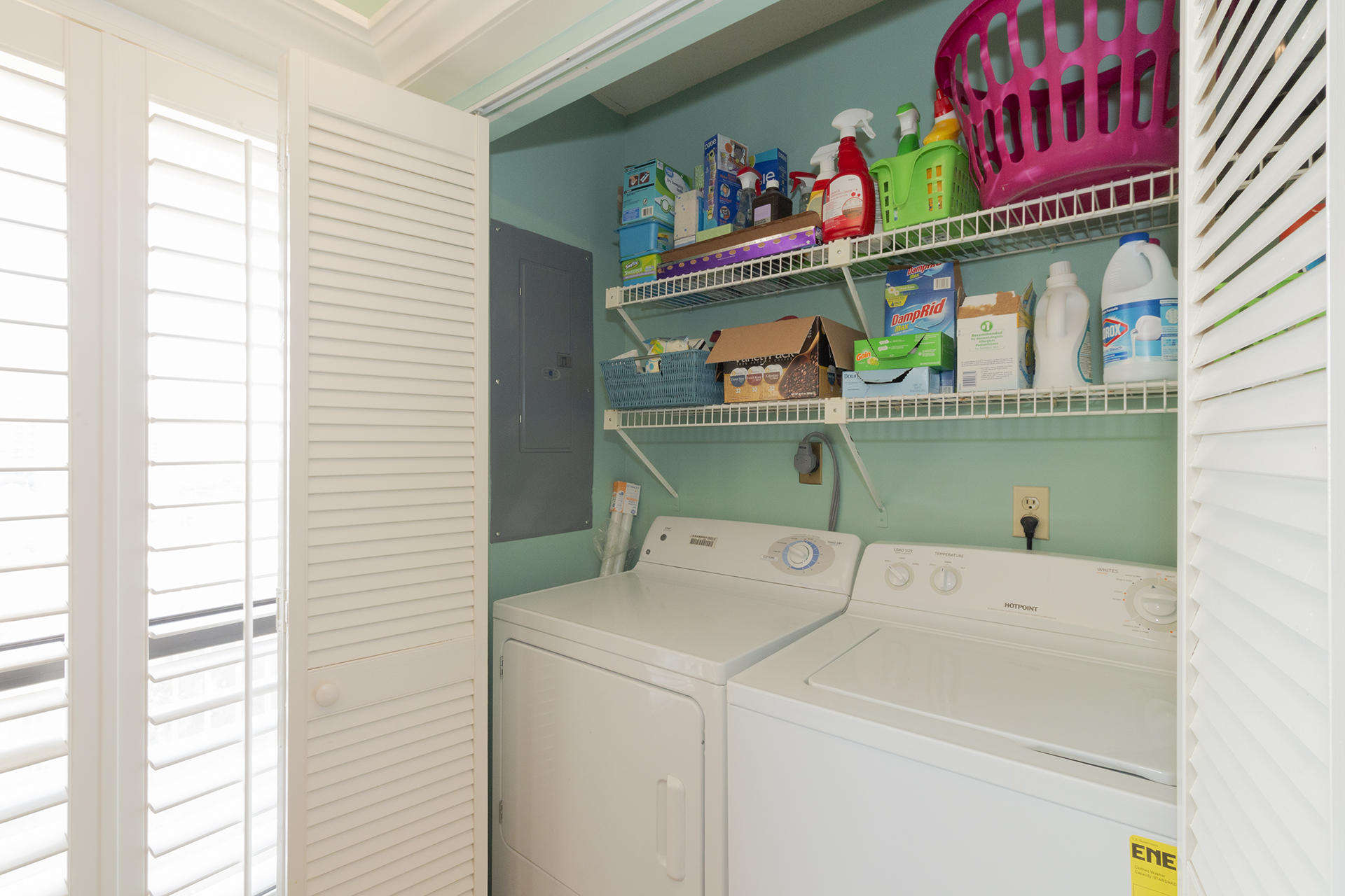 MAINSAIL CONDO PH 5 - Residential