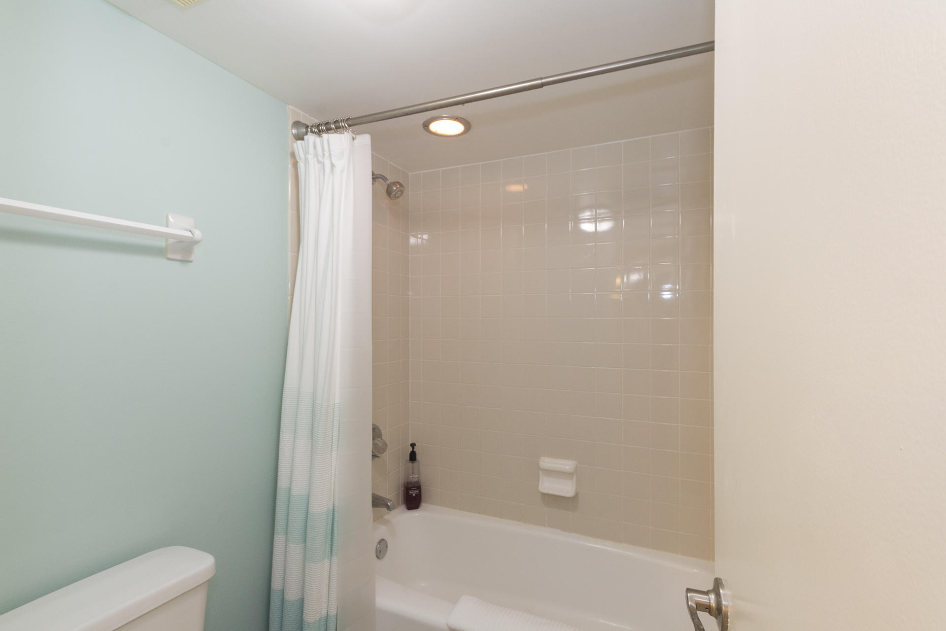 MAINSAIL CONDO PH 5 - Residential