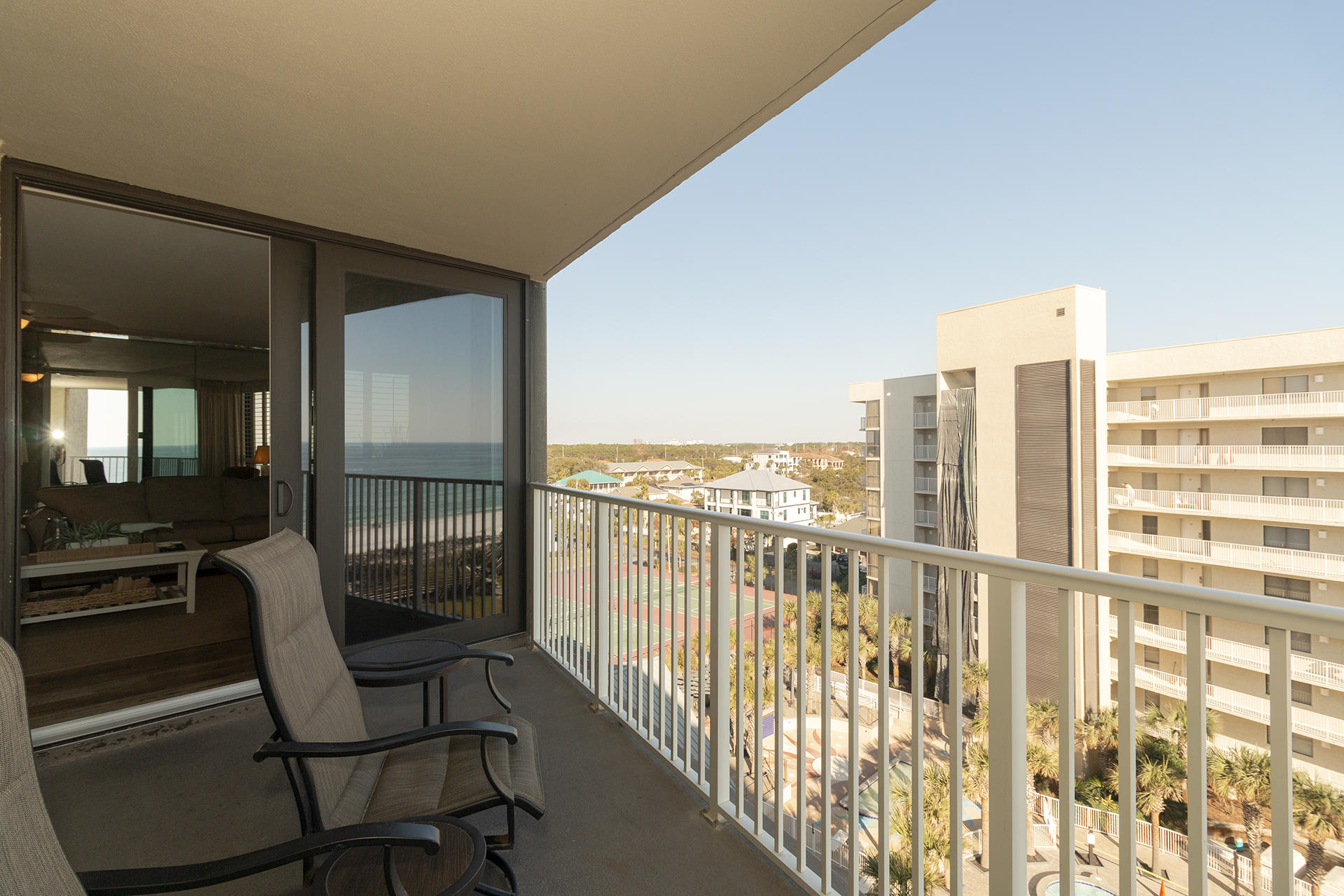 MAINSAIL CONDO PH 5 - Residential