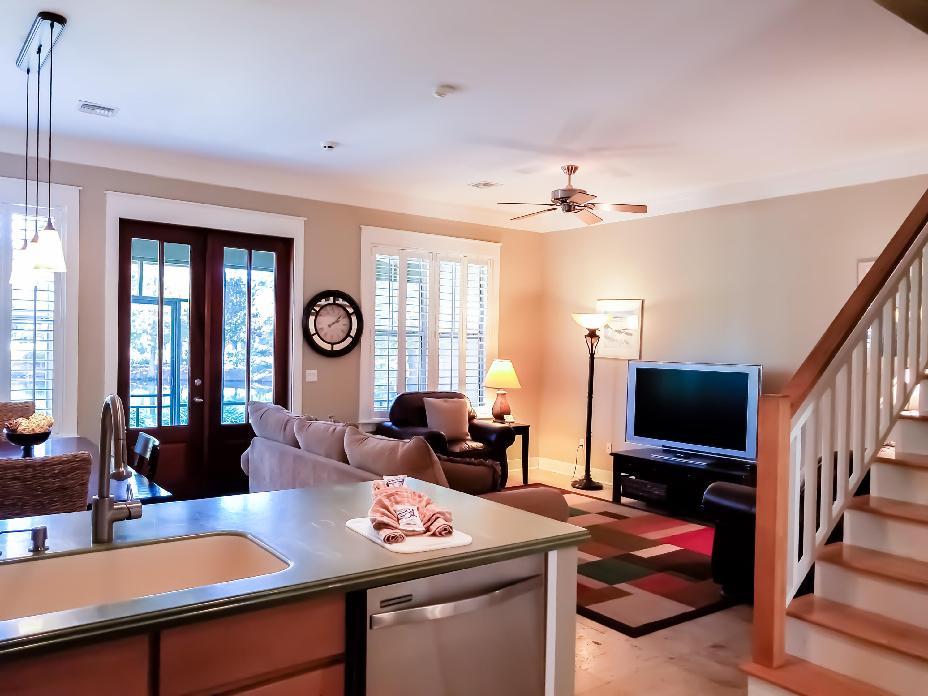 MAGNOLIA BAY - Residential