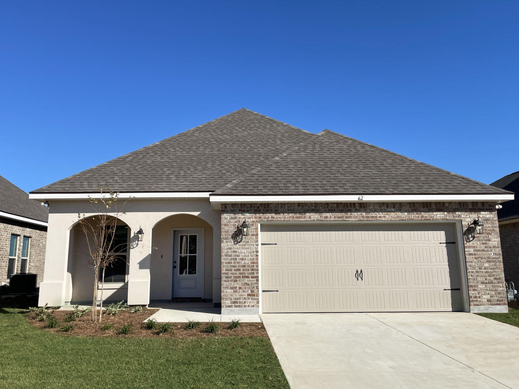 THE BLUFFS AT LAFAYETTE - Residential