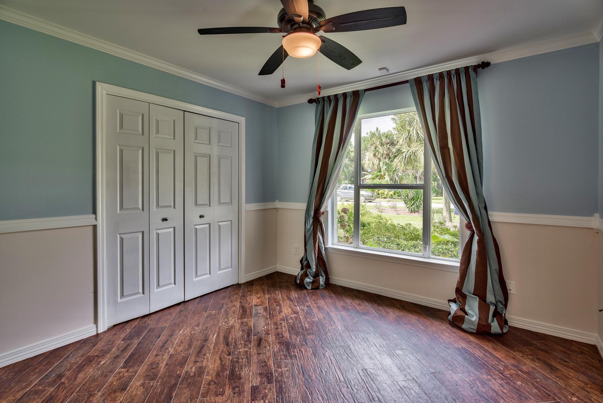 HOLIDAY SHORES ESTATES - Residential