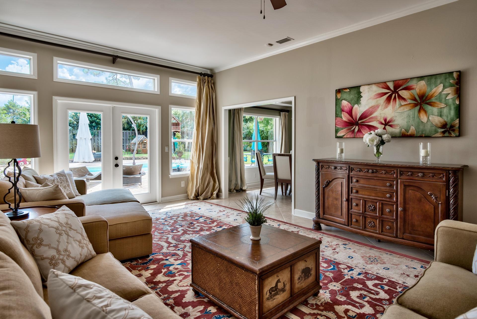 HOLIDAY SHORES ESTATES - Residential