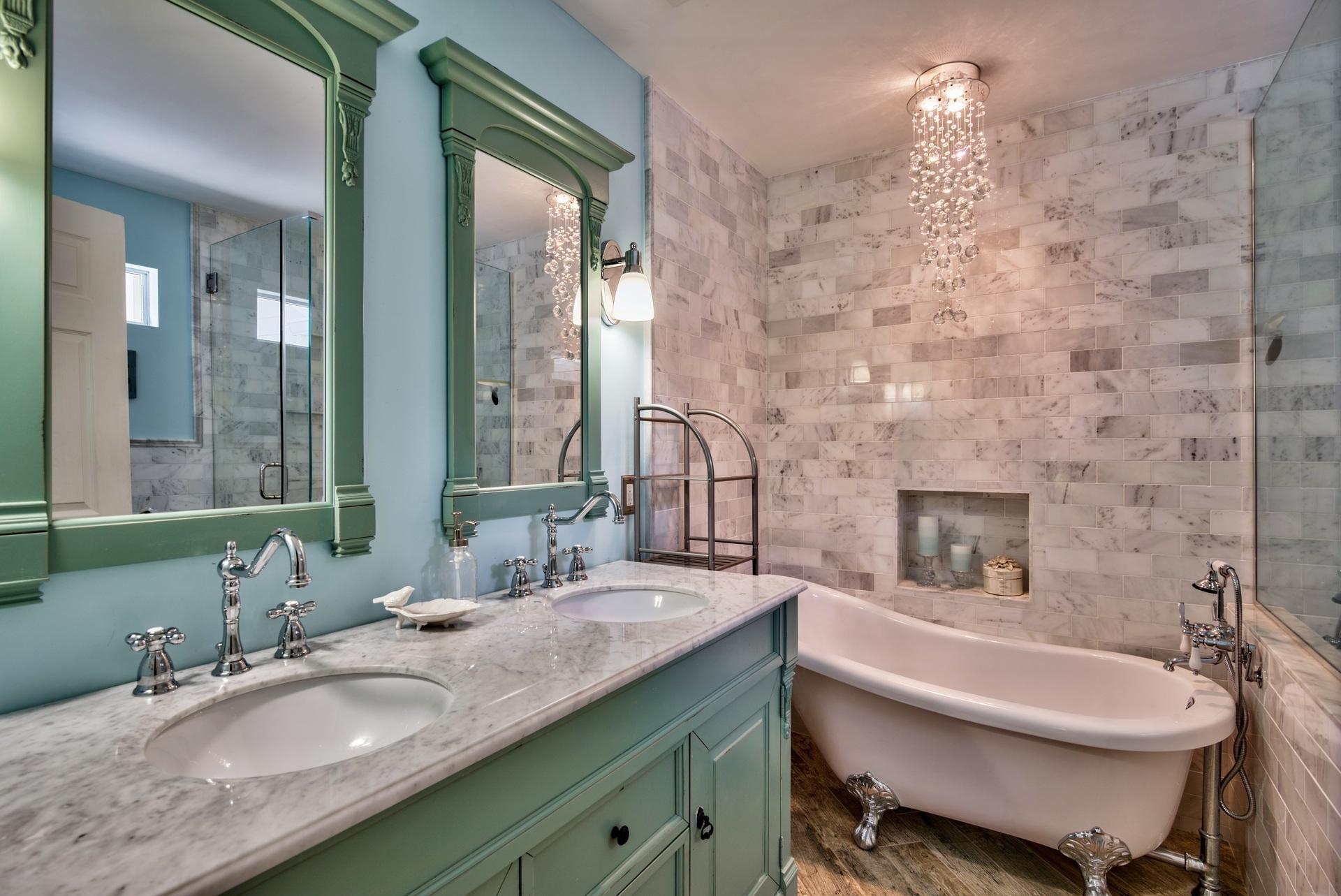 HOLIDAY SHORES ESTATES - Residential