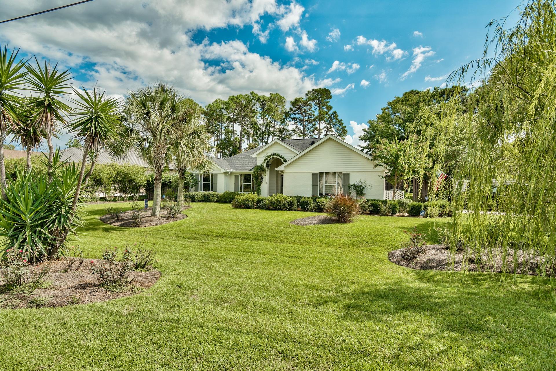 HOLIDAY SHORES ESTATES - Residential