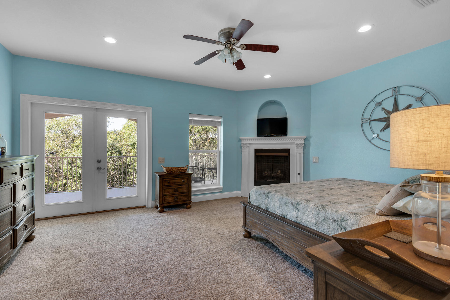 MOONEYS NORTH S/D - Residential