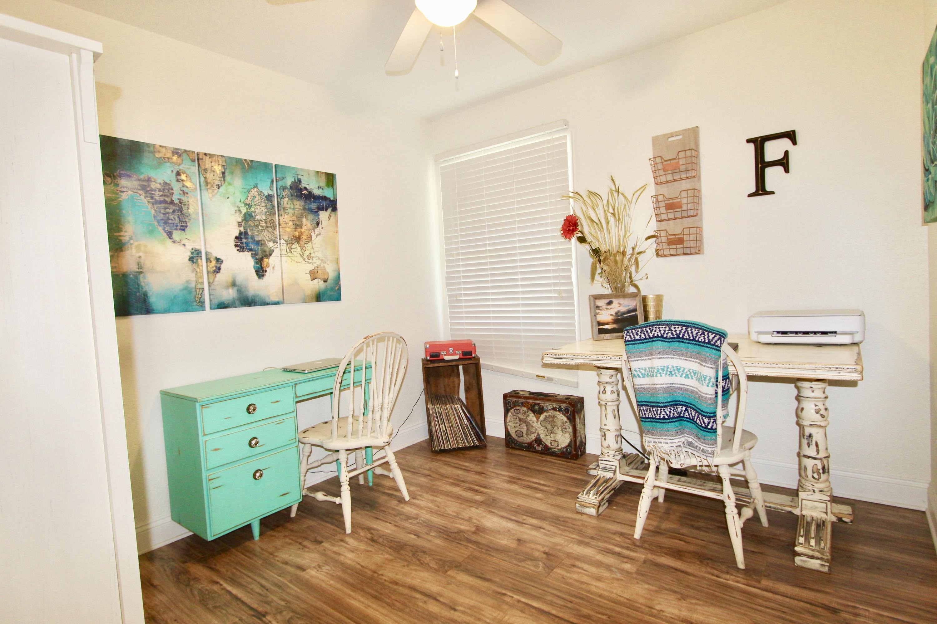 CAROL ANNE MANOR - Residential