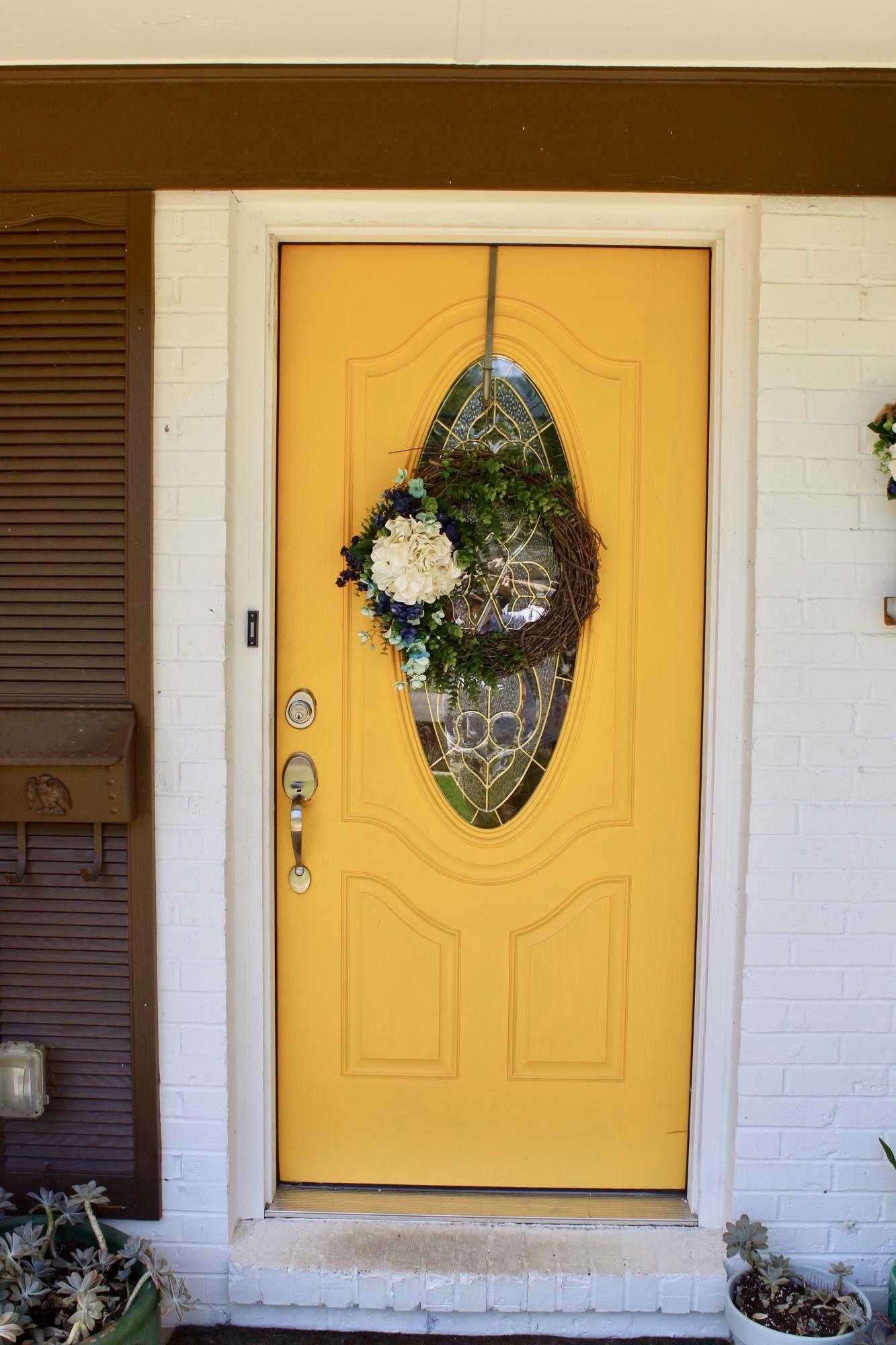 CAROL ANNE MANOR - Residential