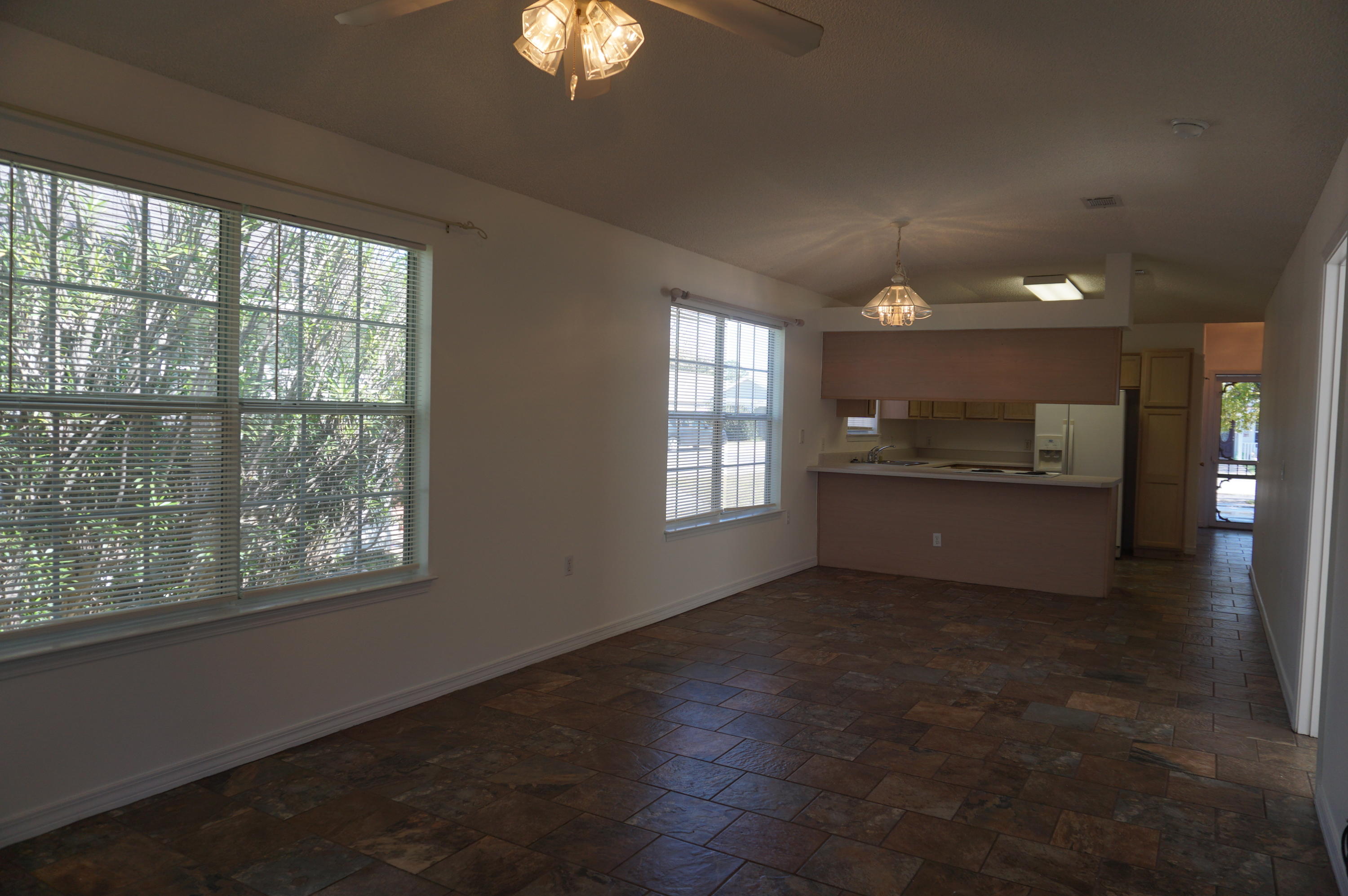 LIGHTHOUSE POINTE - Residential Lease