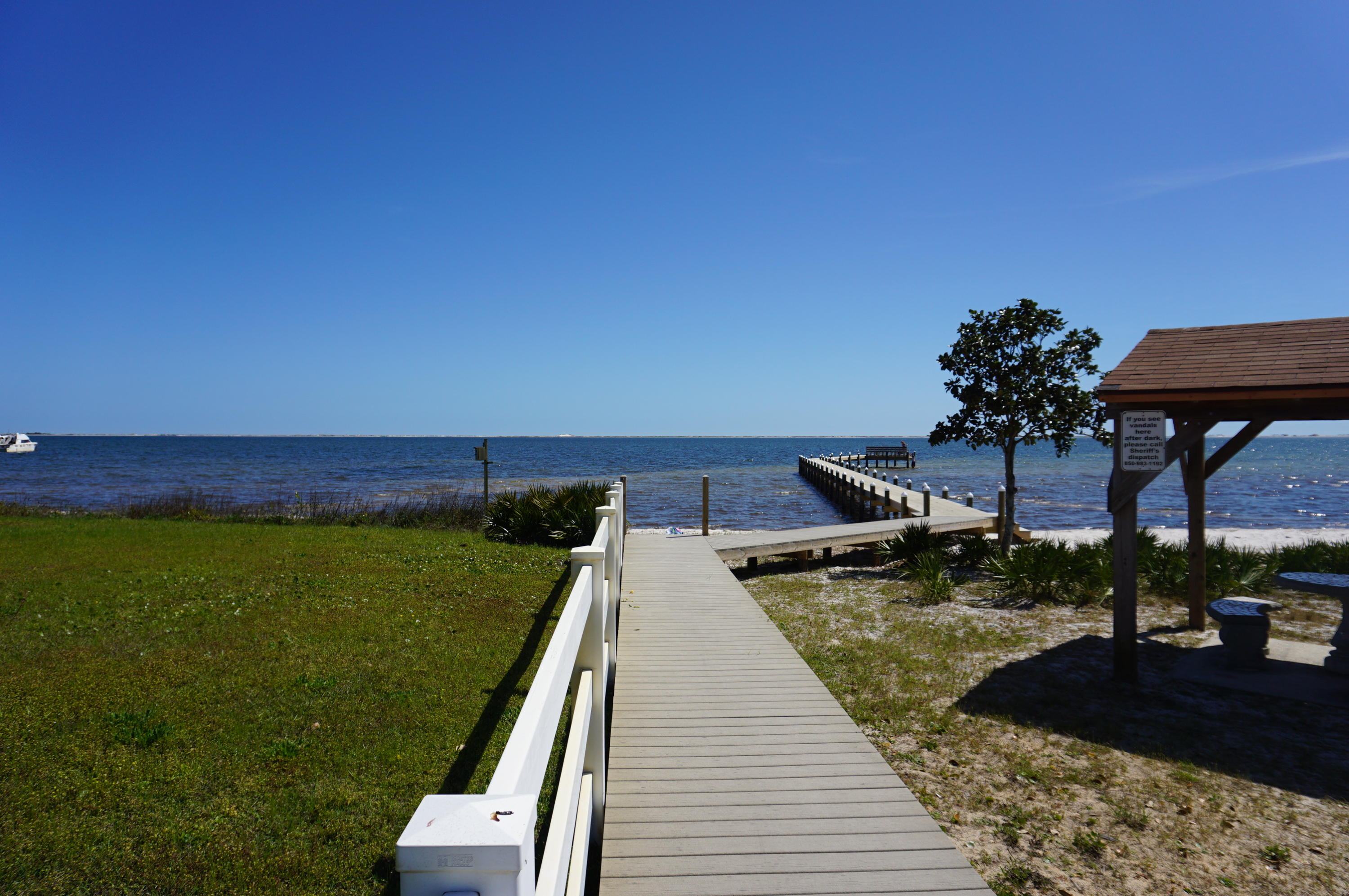 LIGHTHOUSE POINTE - Residential Lease