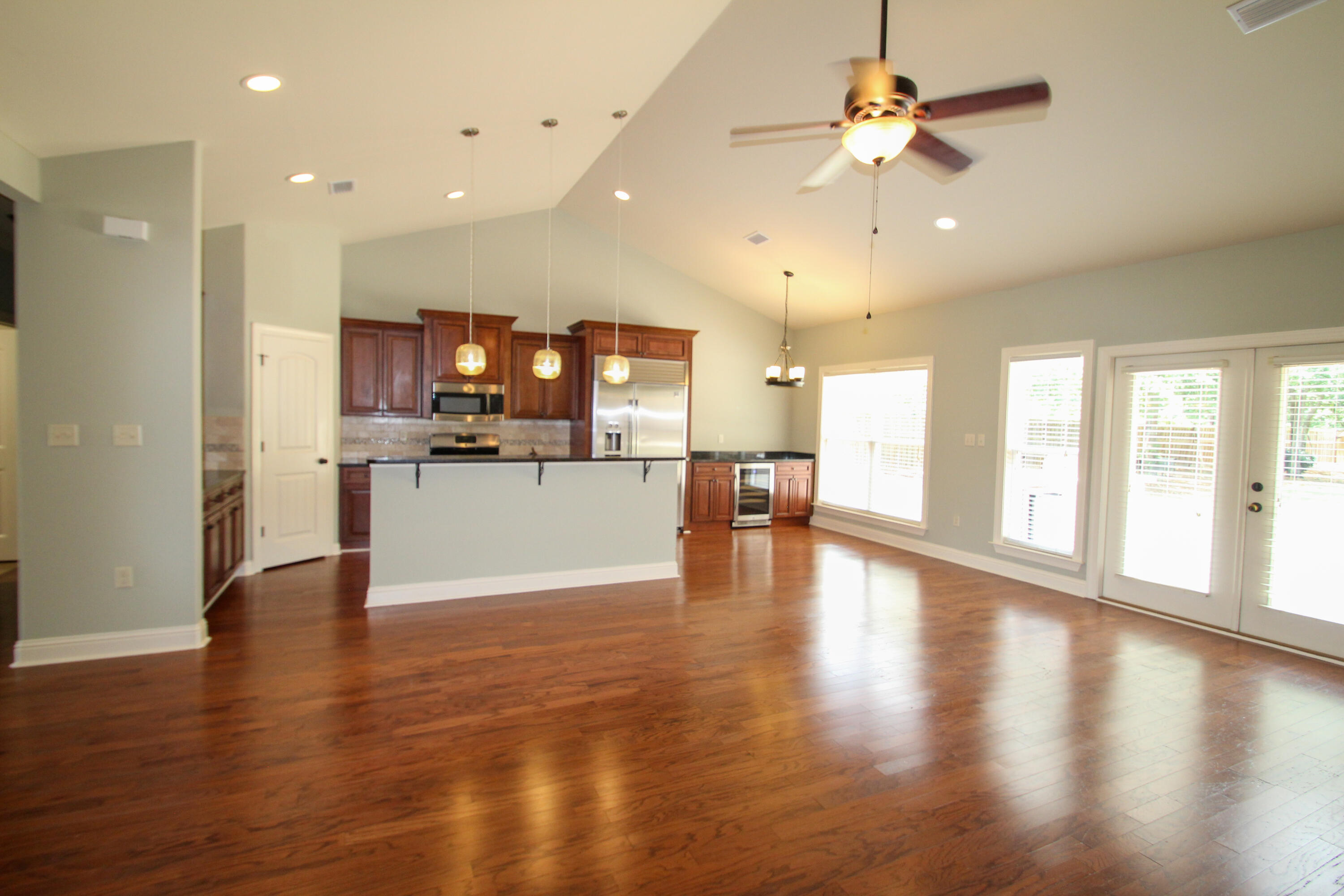 HAMMOCK BAY - Residential