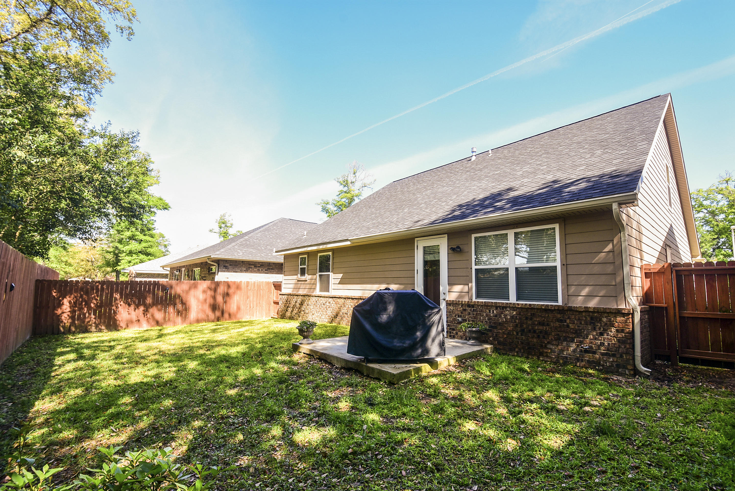 Arrowhead Way - Residential