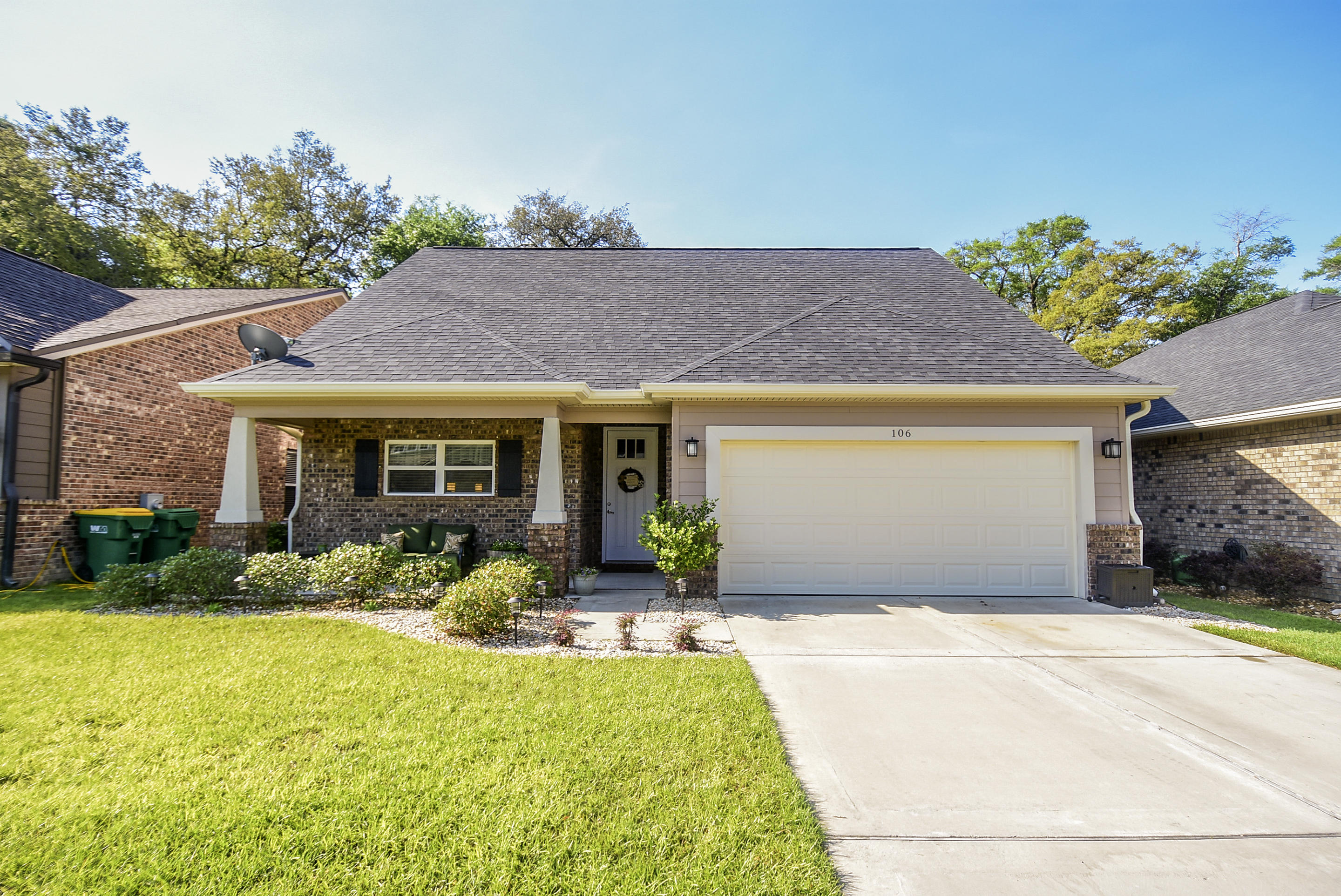 Arrowhead Way - Residential
