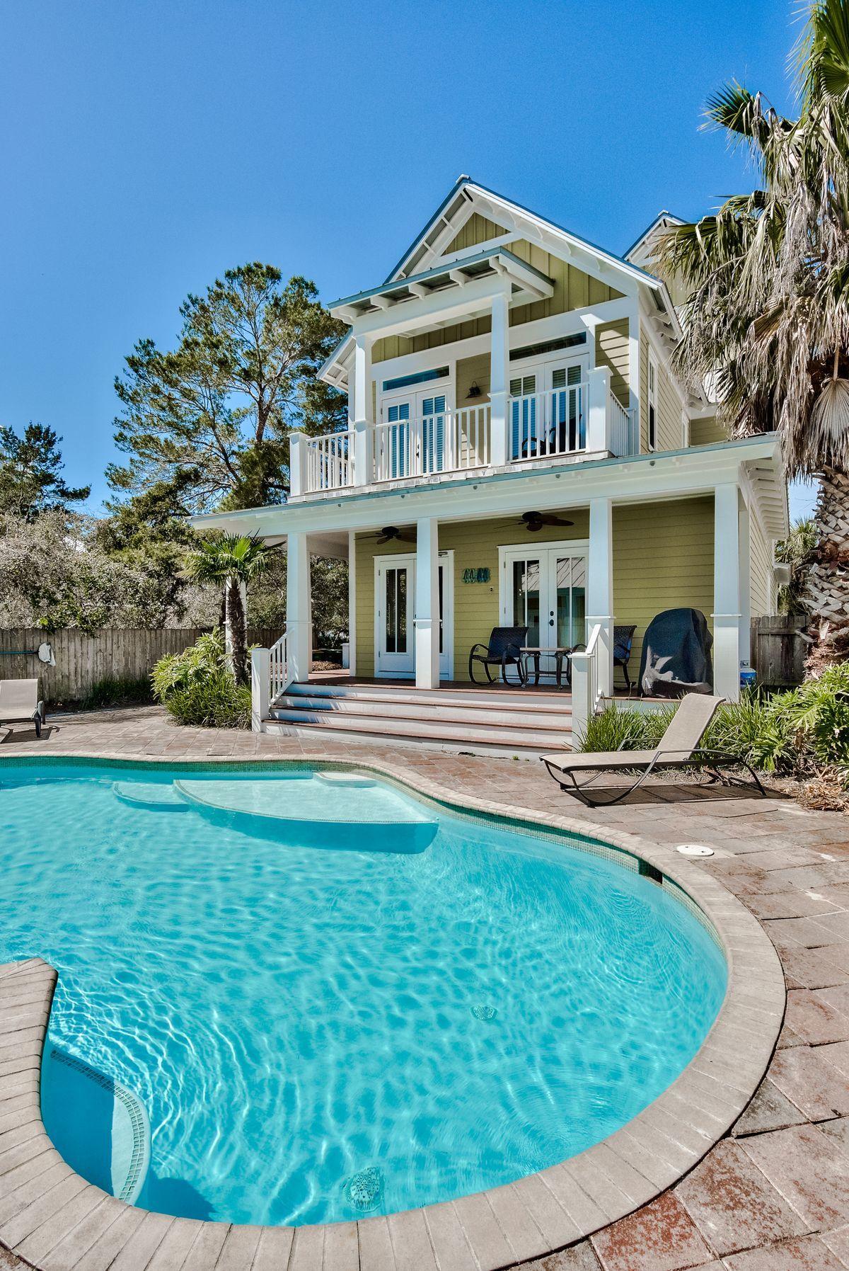 CRYSTAL BEACH - Residential