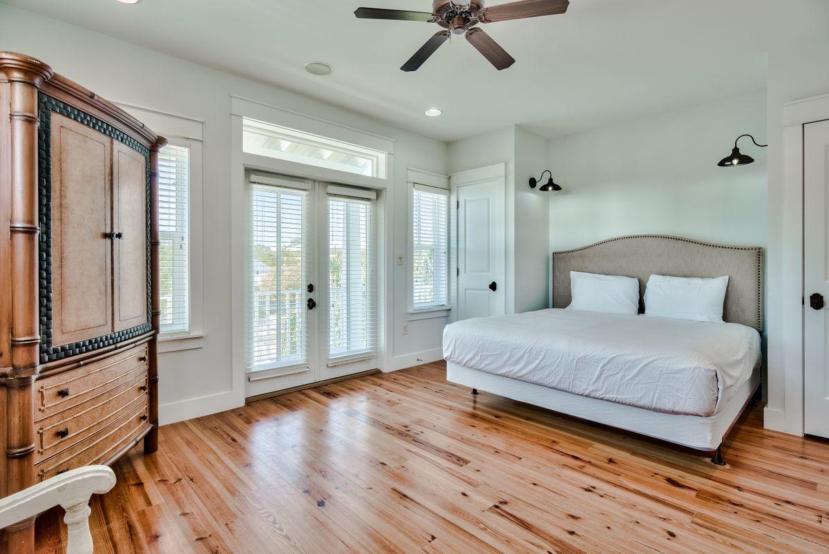 CRYSTAL BEACH - Residential
