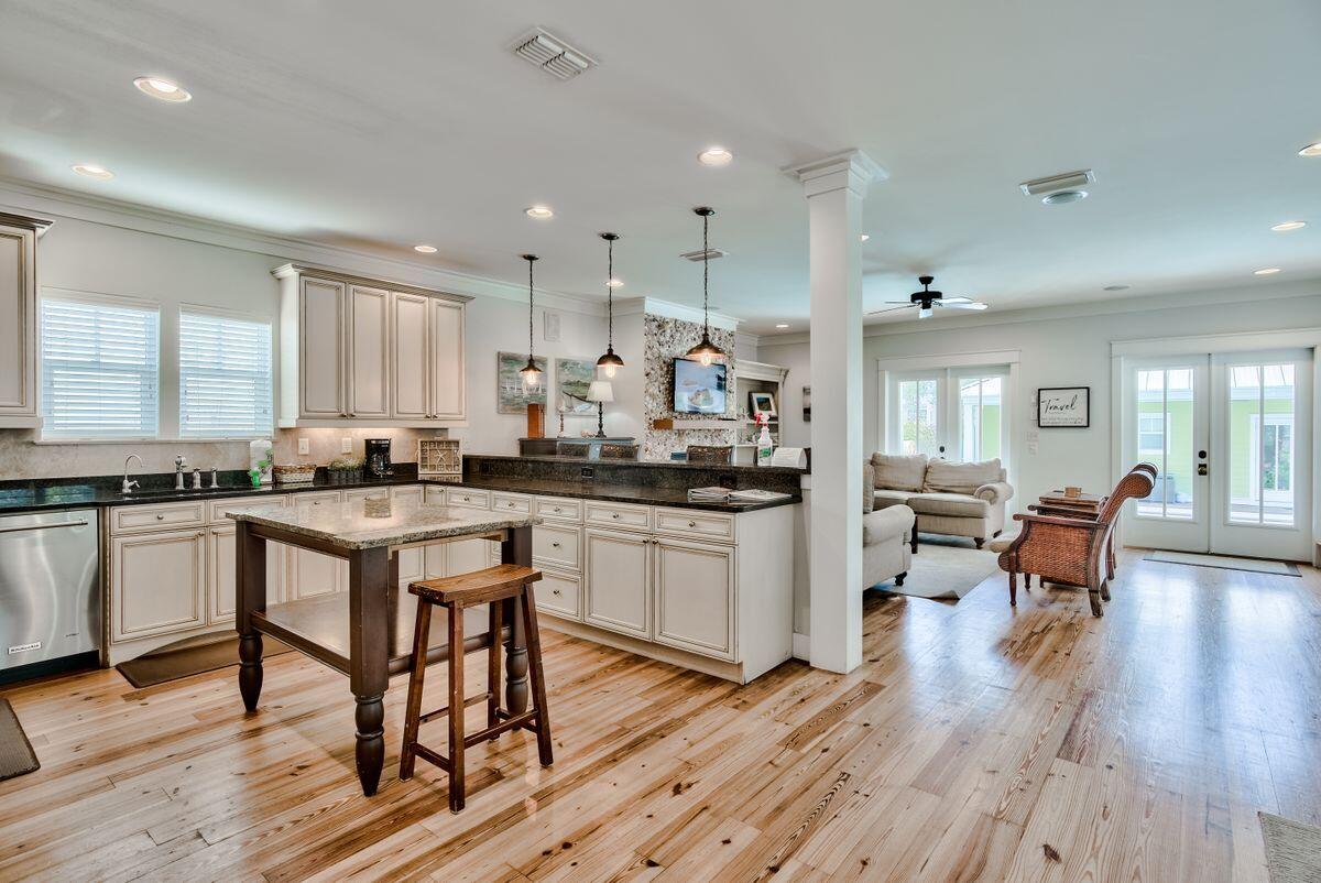 CRYSTAL BEACH - Residential