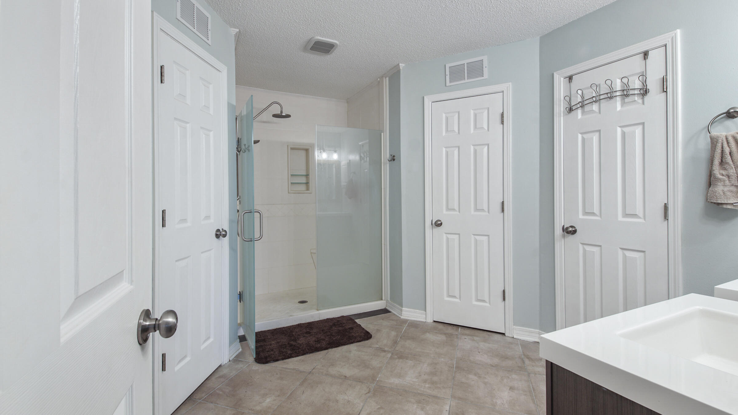 CHEROKEE BEND S/D PH 2 - Residential