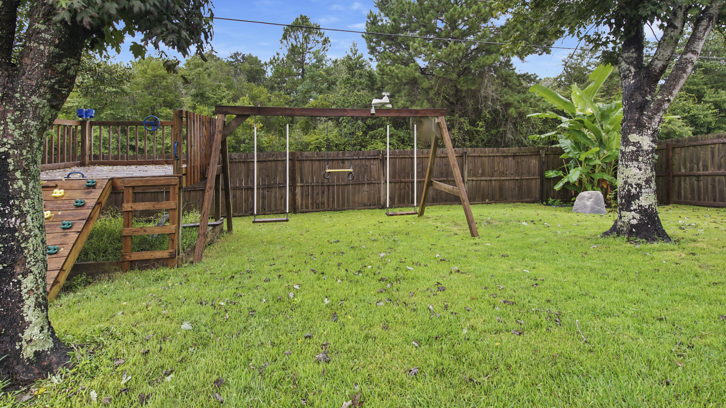 CHEROKEE BEND S/D PH 2 - Residential