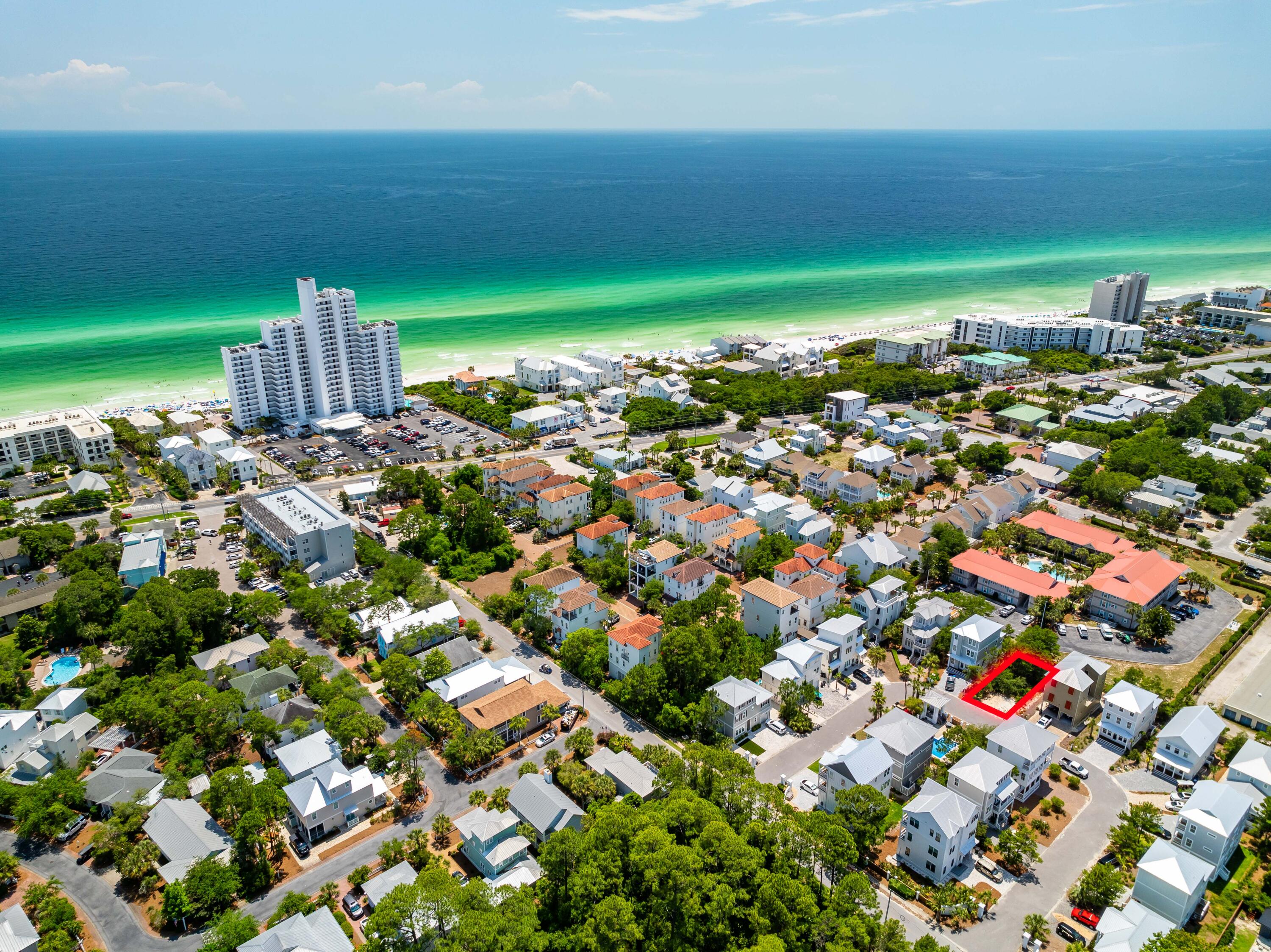 COTTAGES AT SEAGROVE - Land