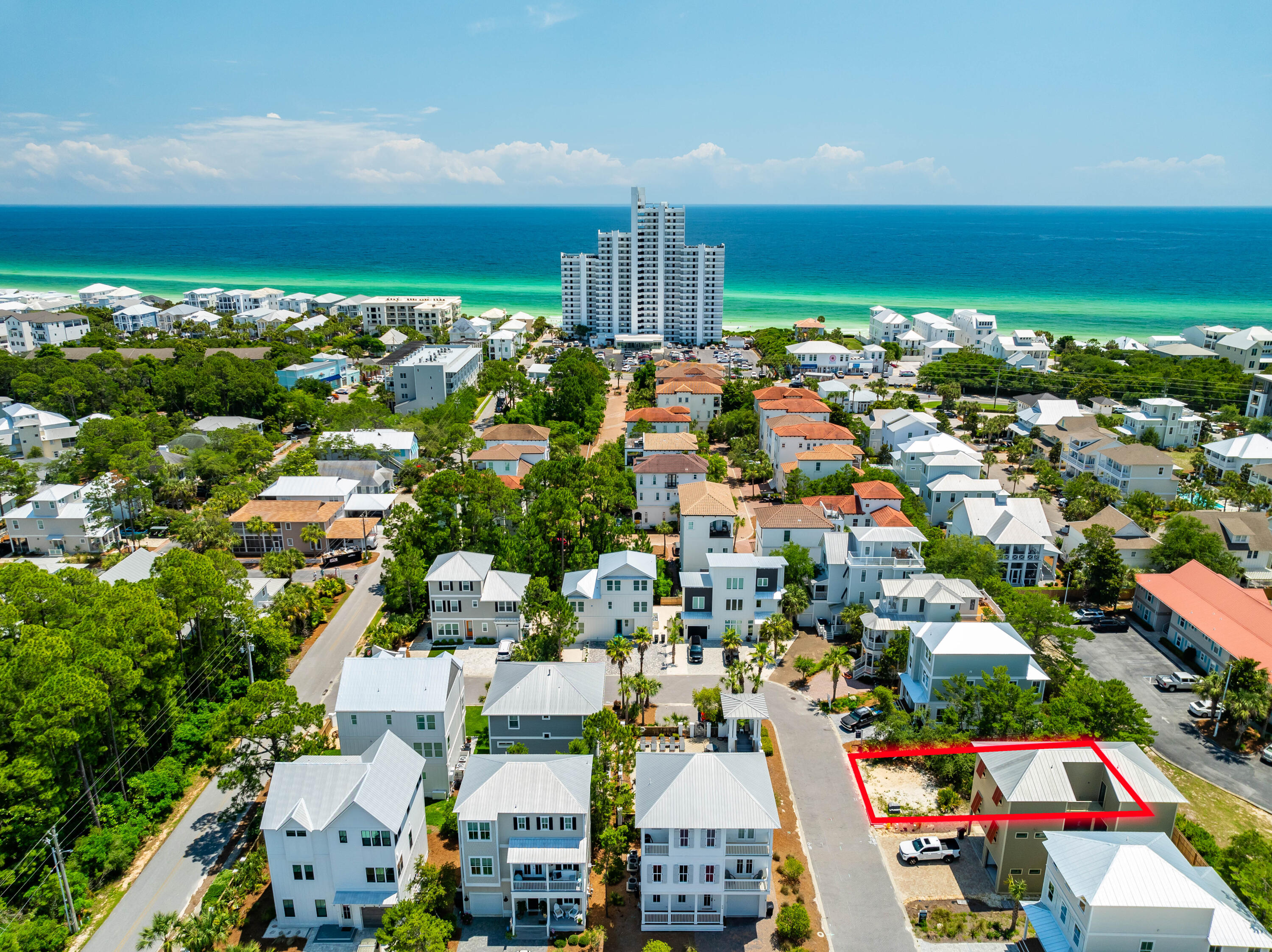 COTTAGES AT SEAGROVE - Land
