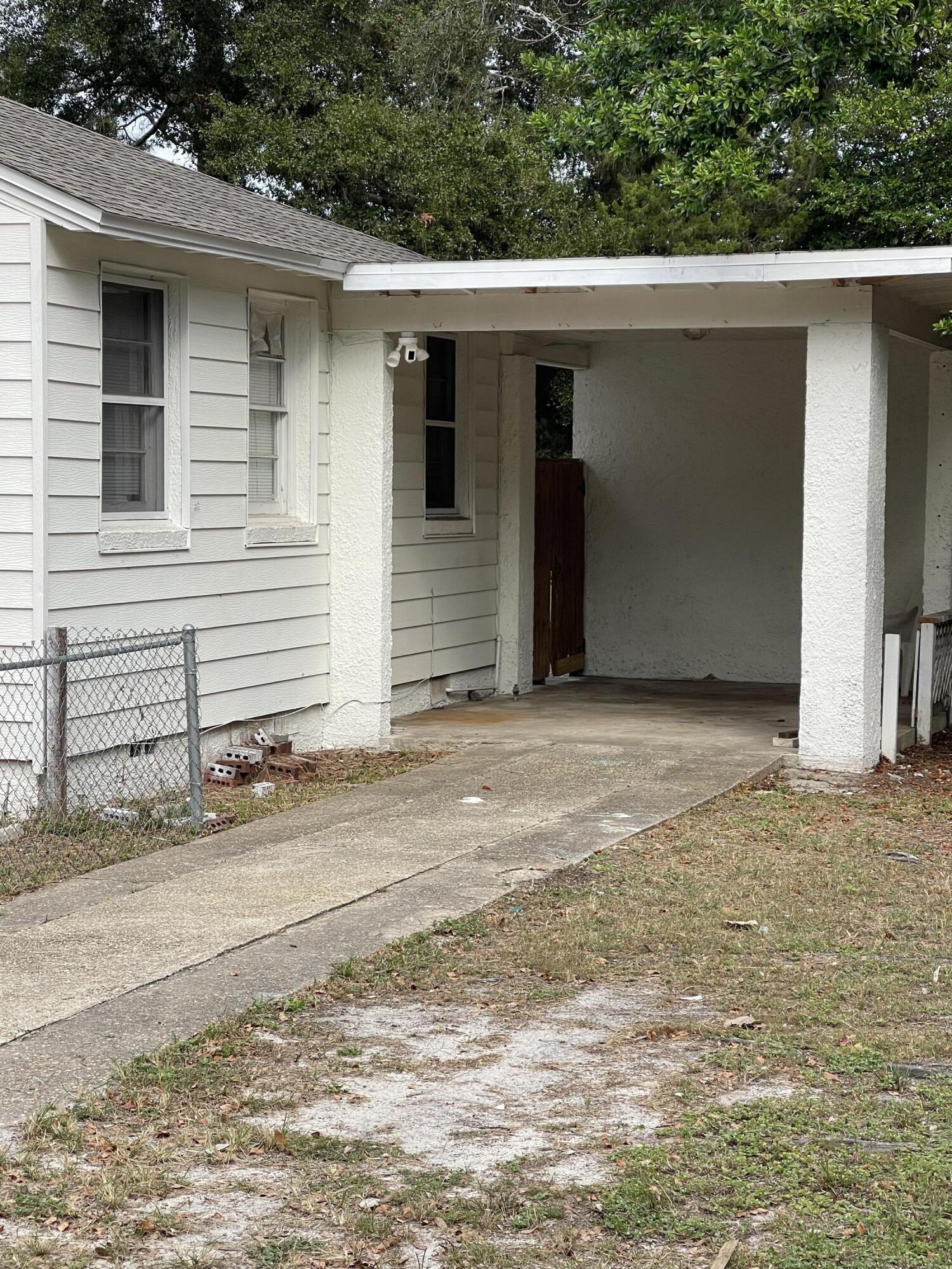 BROOKS ADDN TO FORT WALTON BEACH - Residential