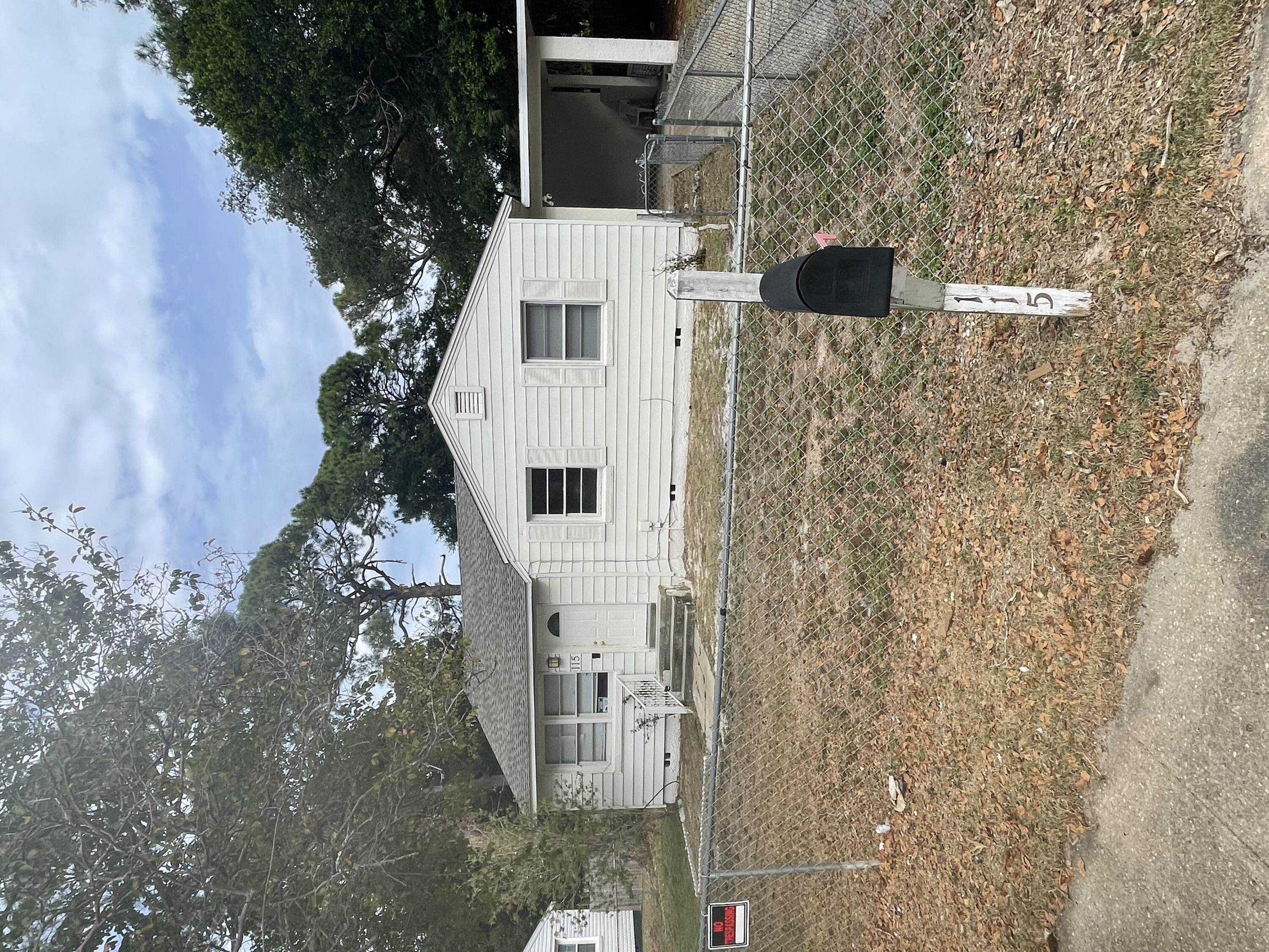 BROOKS ADDN TO FORT WALTON BEACH - Residential