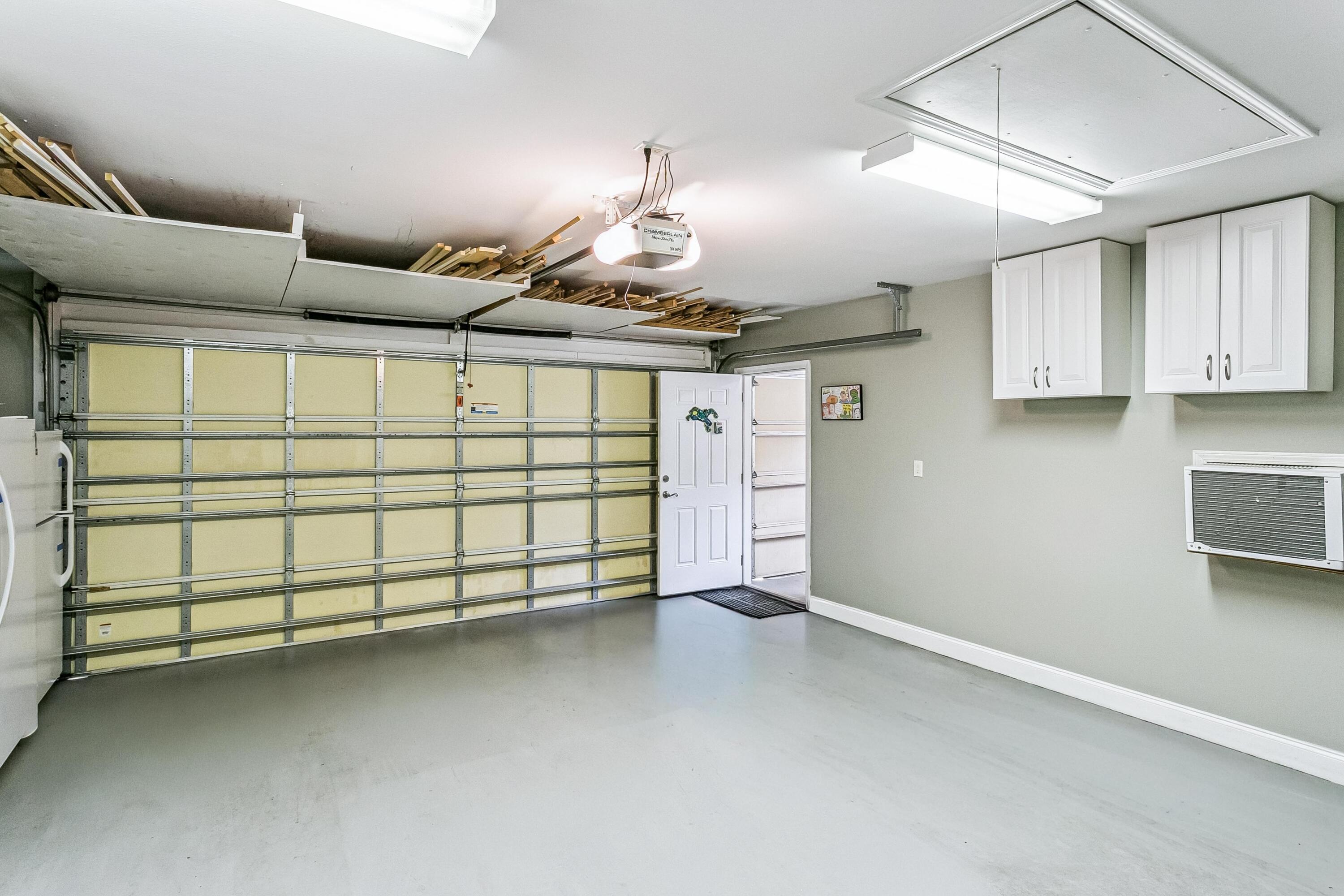 ROCKY BAYOU ESTATES 15 - Residential